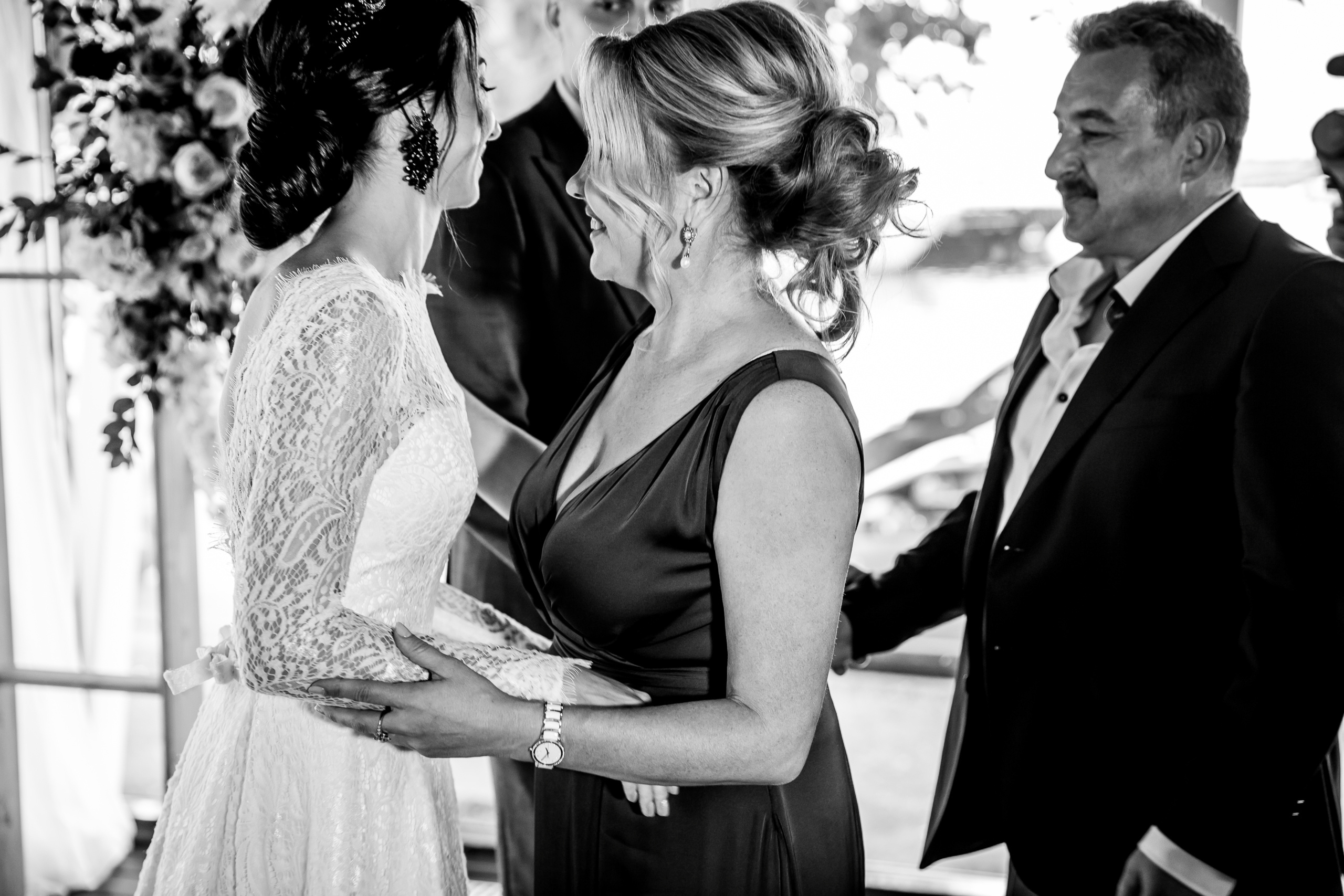 Wedding photographer in Tbilisi & Saint-Petersburg (Spb). Destination wedding photographer Peter Letu