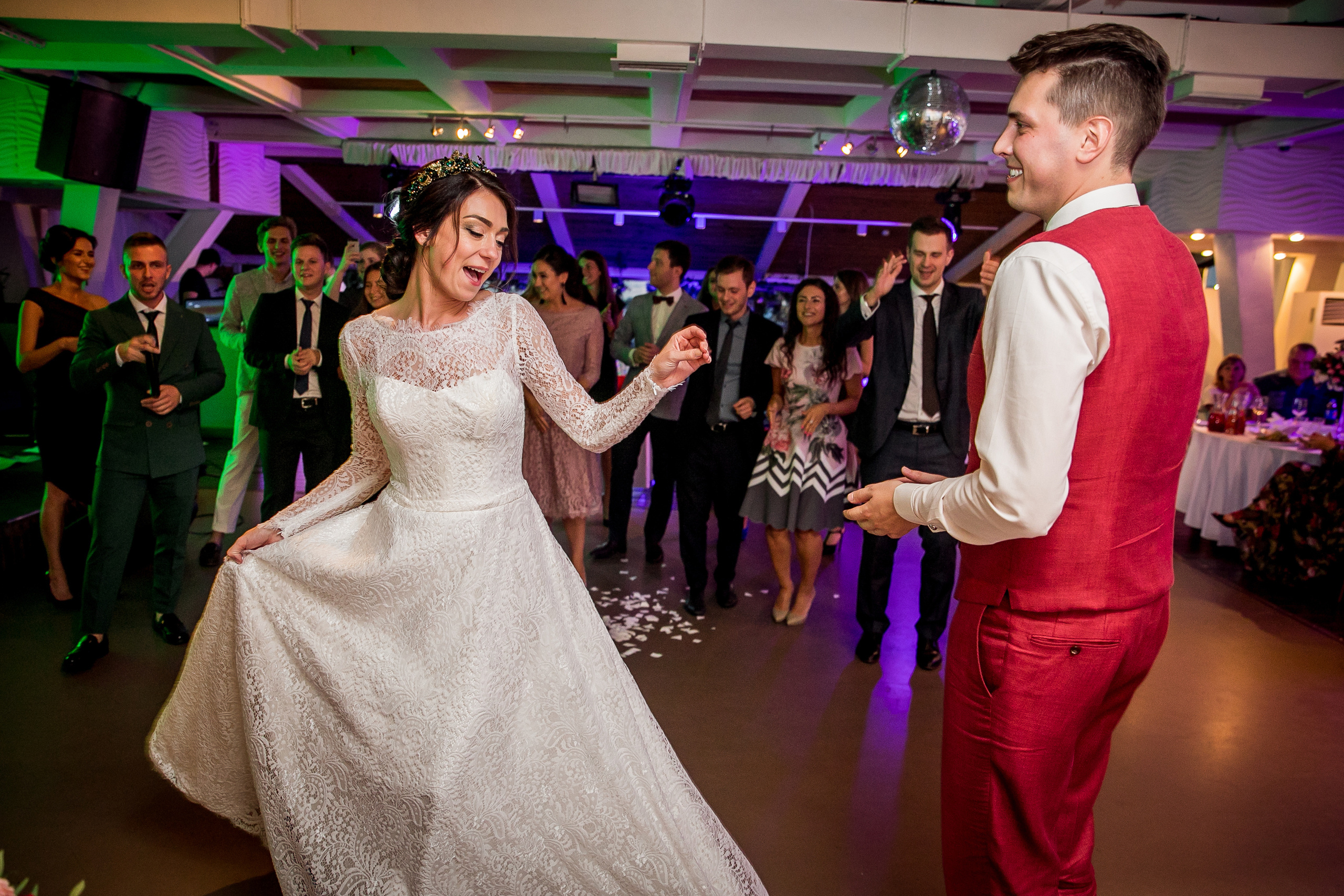 Wedding photographer in Tbilisi & Saint-Petersburg (Spb). Destination wedding photographer Peter Letu