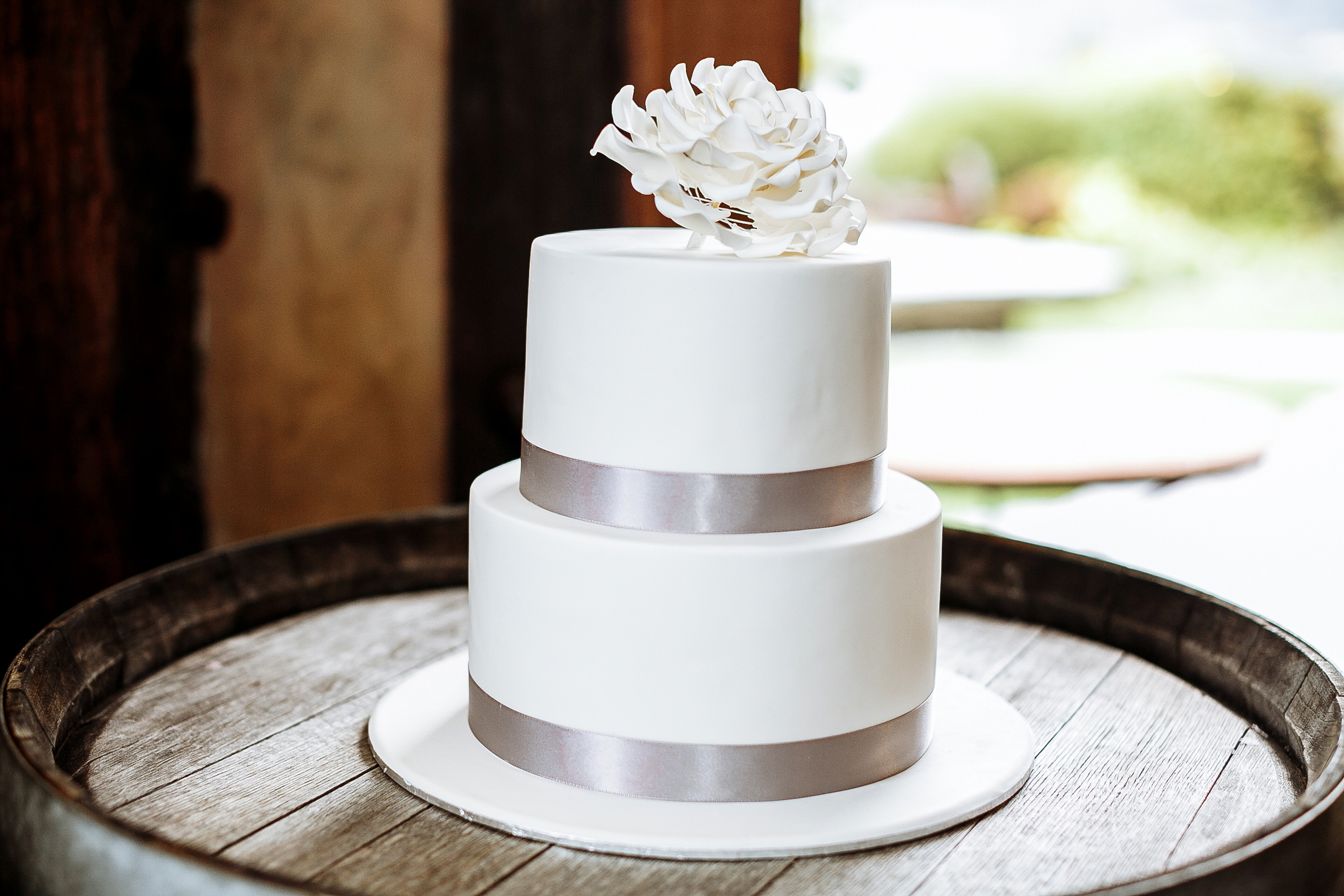 Свадебный фотограф в Санкт-Петербурге (Спб) и Тбилиси. Свадебный фотограф в Санкт-Петербурге и Москве LETU