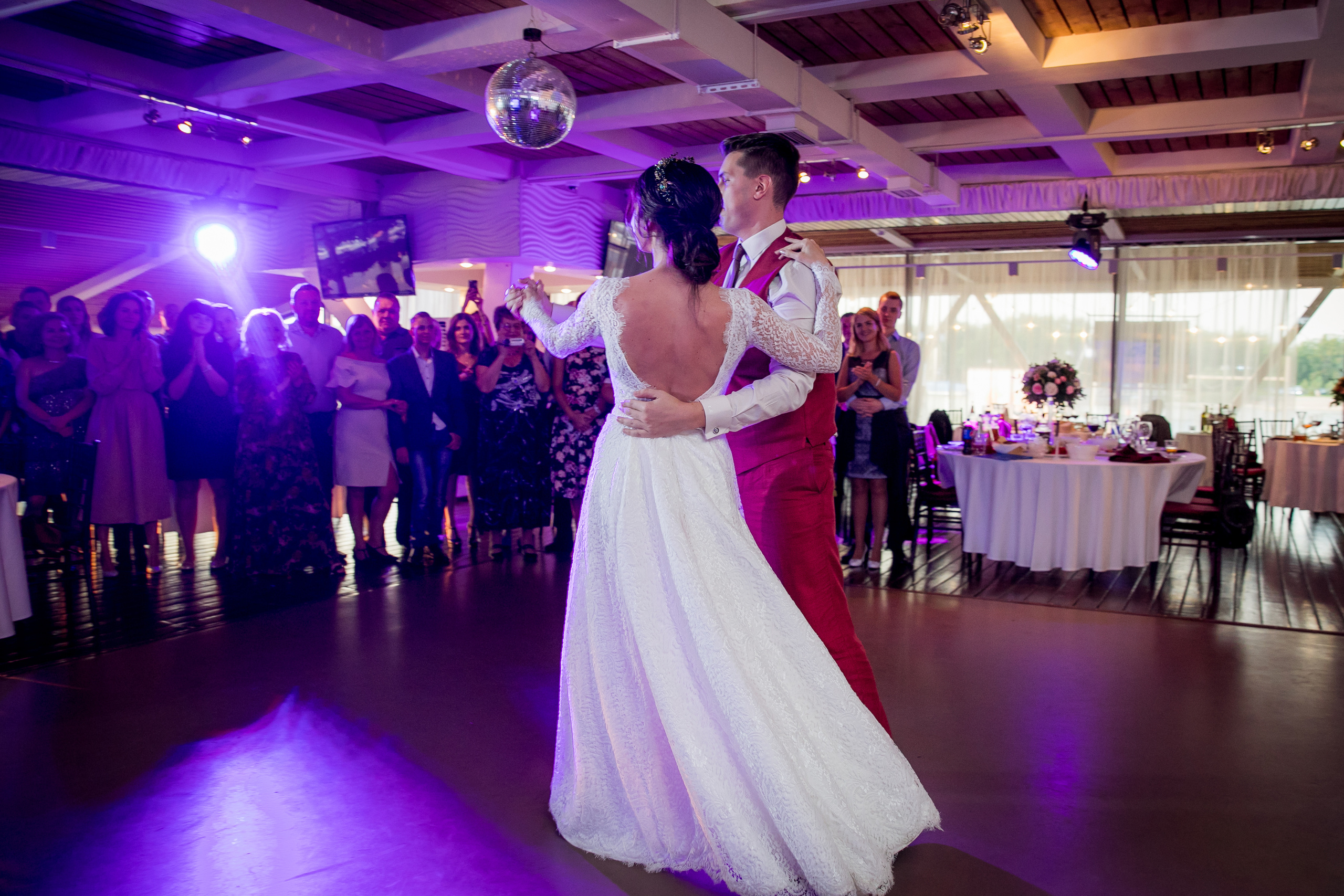 Wedding photographer in Tbilisi & Saint-Petersburg (Spb). Destination wedding photographer Peter Letu