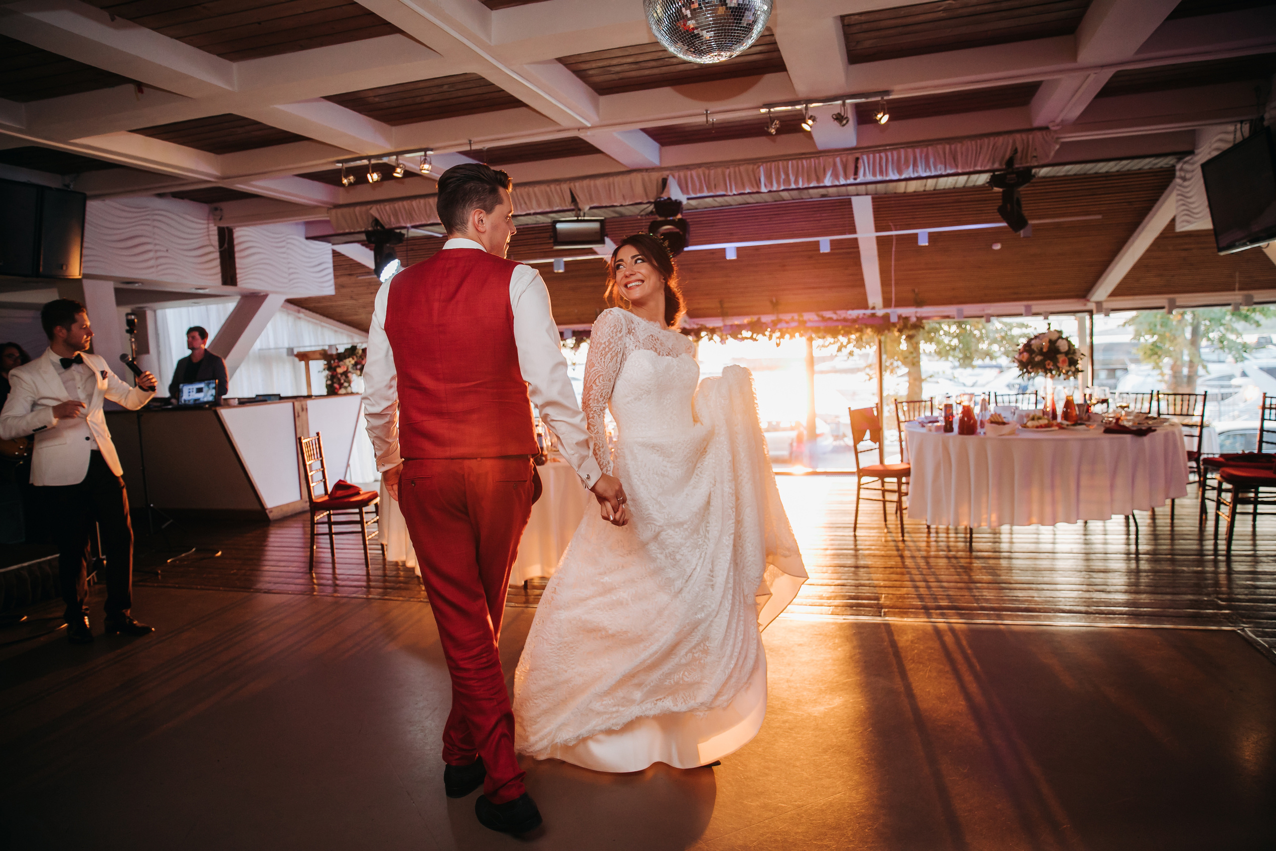 Wedding photographer in Tbilisi & Saint-Petersburg (Spb). Destination wedding photographer Peter Letu