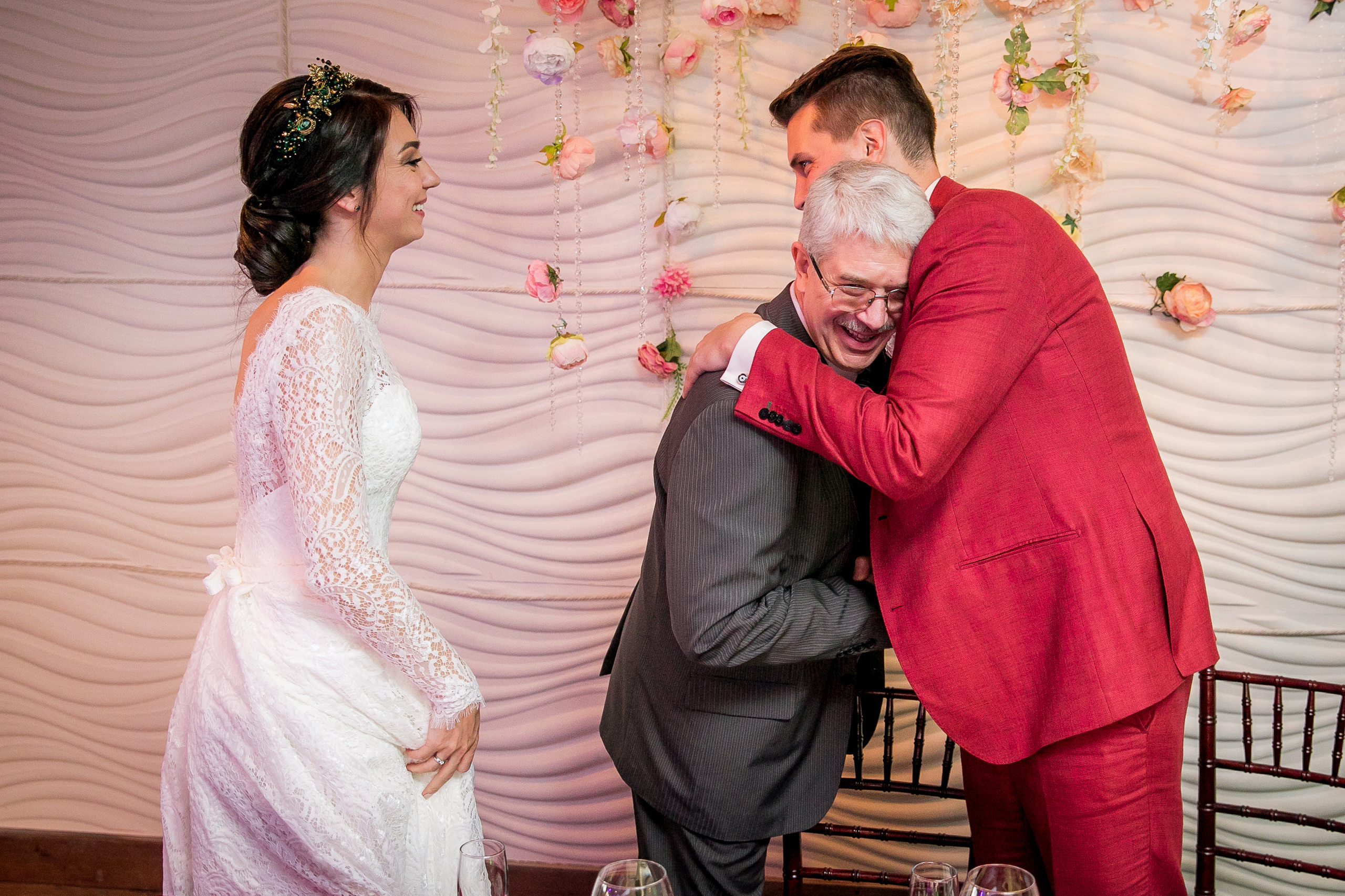 Wedding photographer in Tbilisi & Saint-Petersburg (Spb). Destination wedding photographer Peter Letu