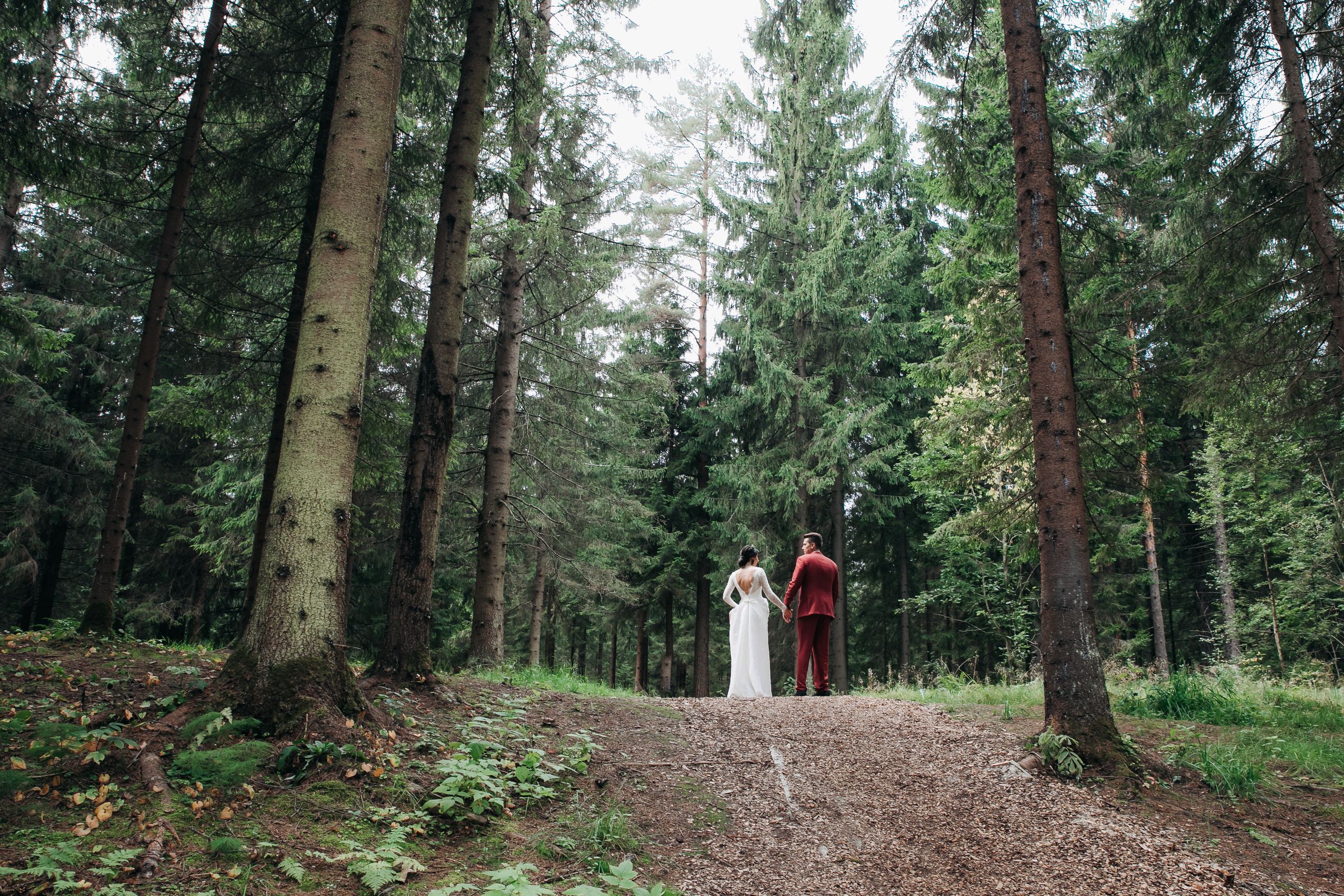 Wedding photographer in Tbilisi & Saint-Petersburg (Spb). Destination wedding photographer Peter Letu