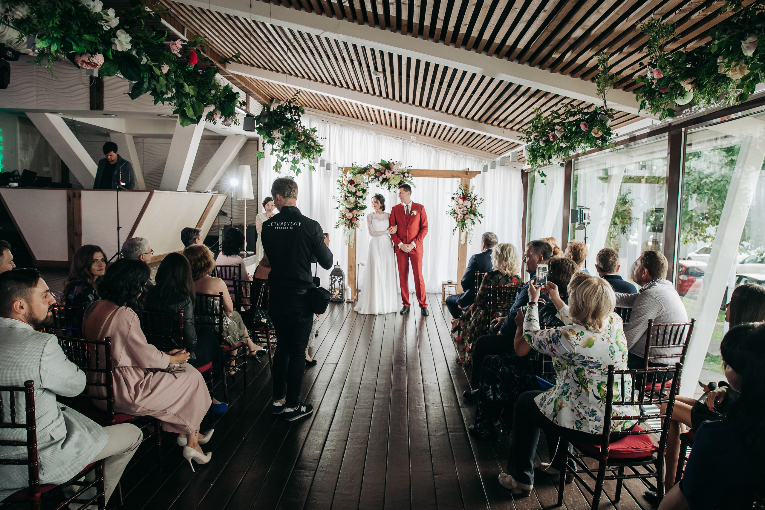 Wedding photographer in Tbilisi & Saint-Petersburg (Spb). Destination wedding photographer Peter Letu