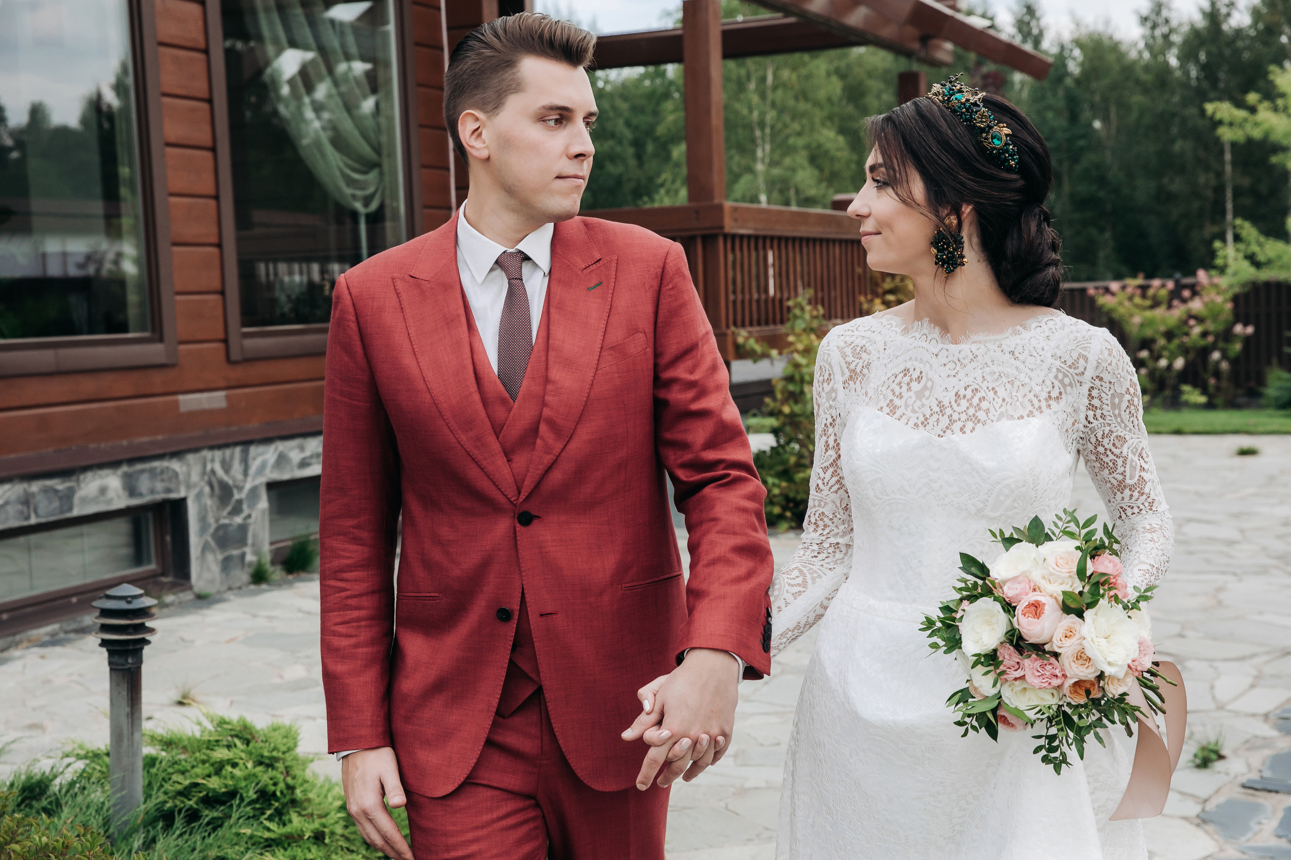 Wedding photographer in Tbilisi & Saint-Petersburg (Spb). Destination wedding photographer Peter Letu