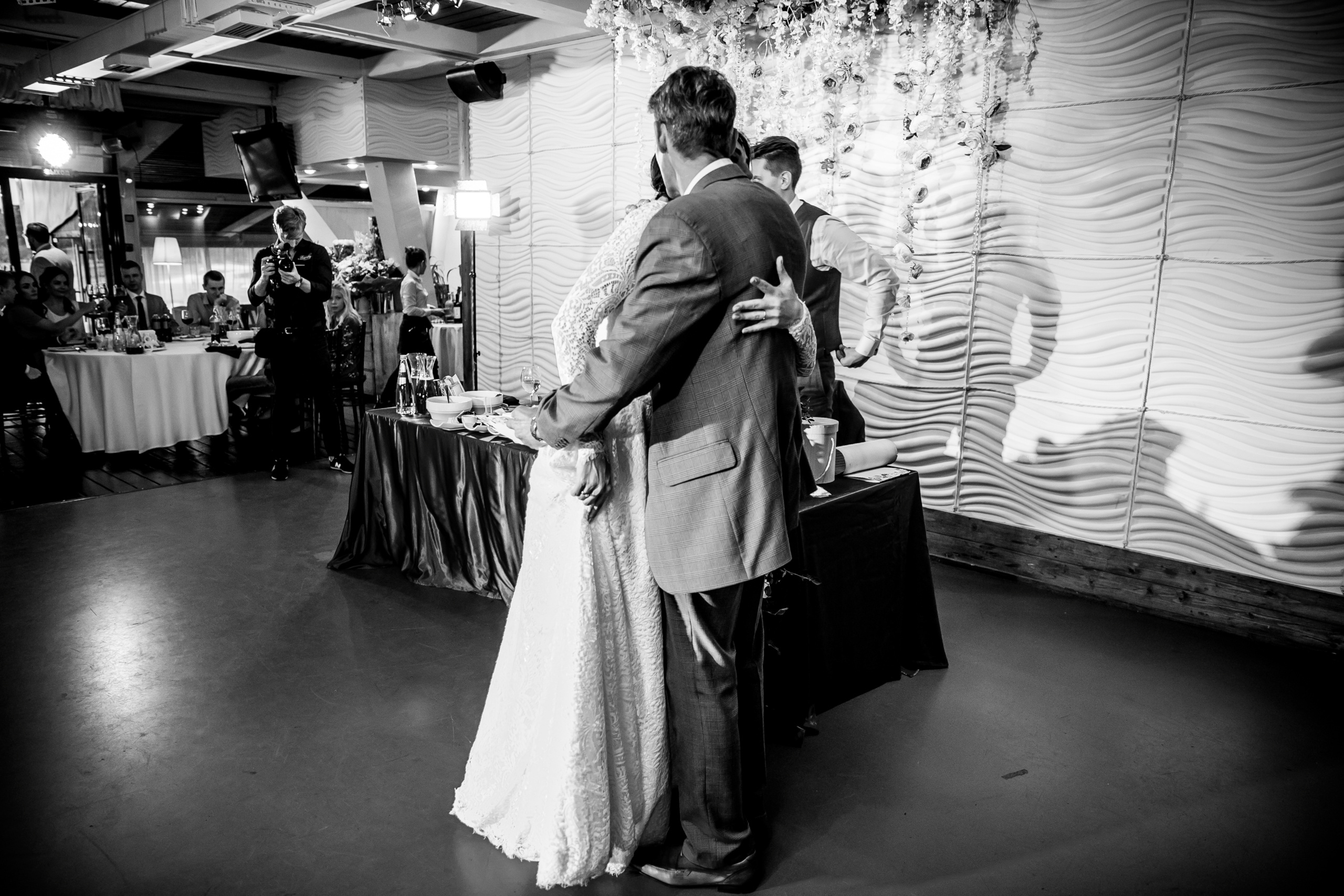 Wedding photographer in Tbilisi & Saint-Petersburg (Spb). Destination wedding photographer Peter Letu