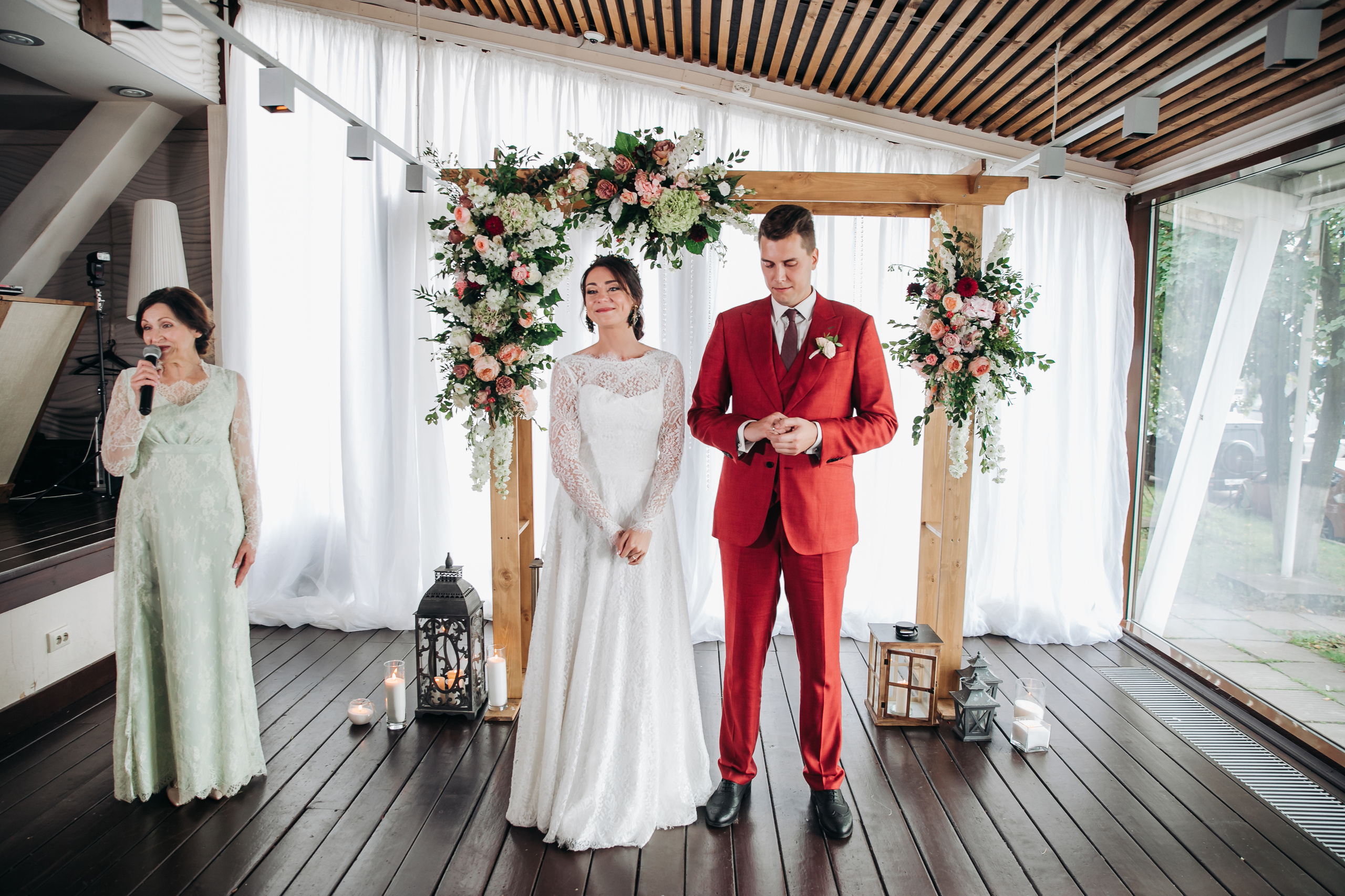 Wedding photographer in Tbilisi & Saint-Petersburg (Spb). Destination wedding photographer Peter Letu