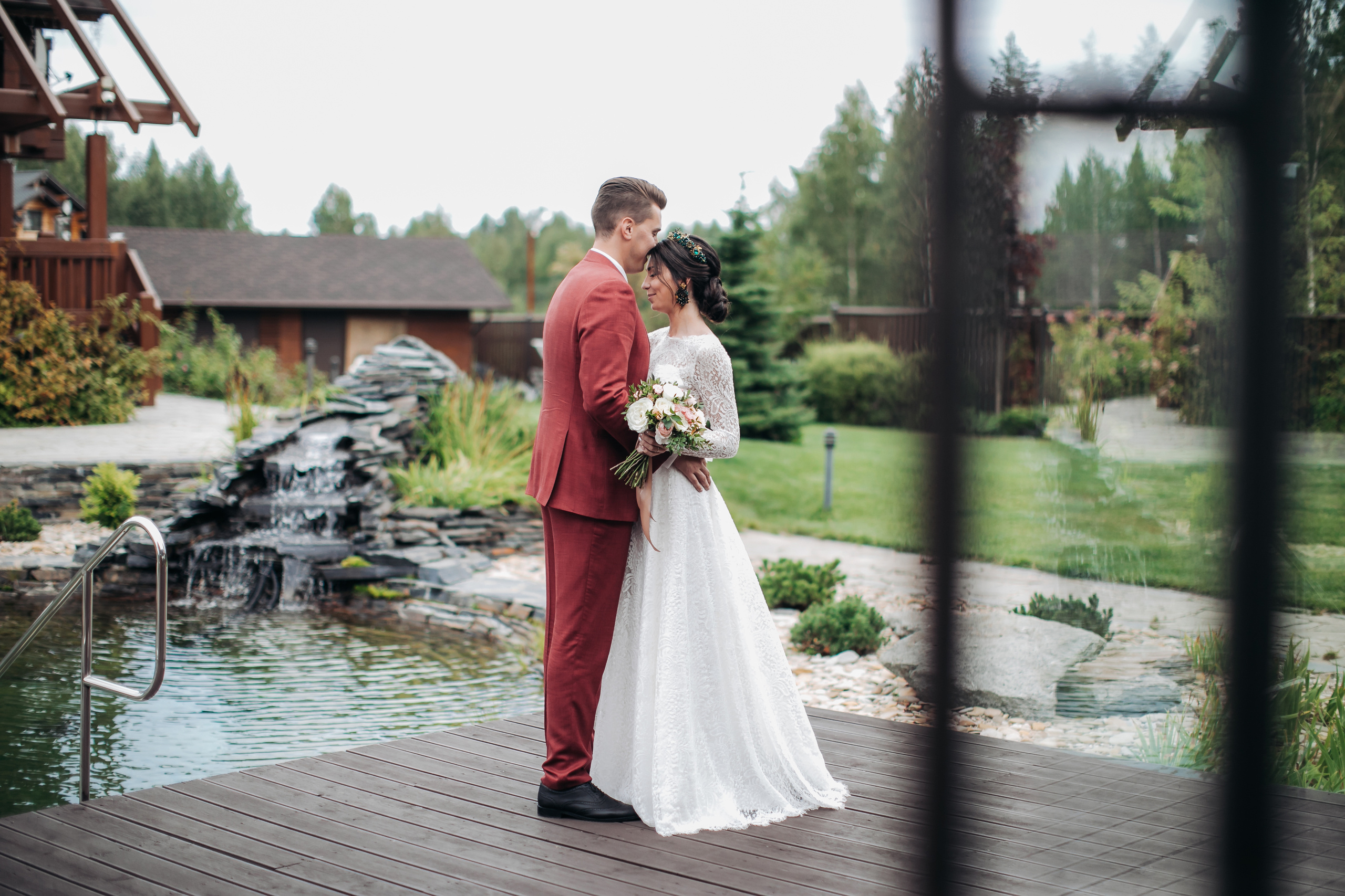 Wedding photographer in Tbilisi & Saint-Petersburg (Spb). Destination wedding photographer Peter Letu