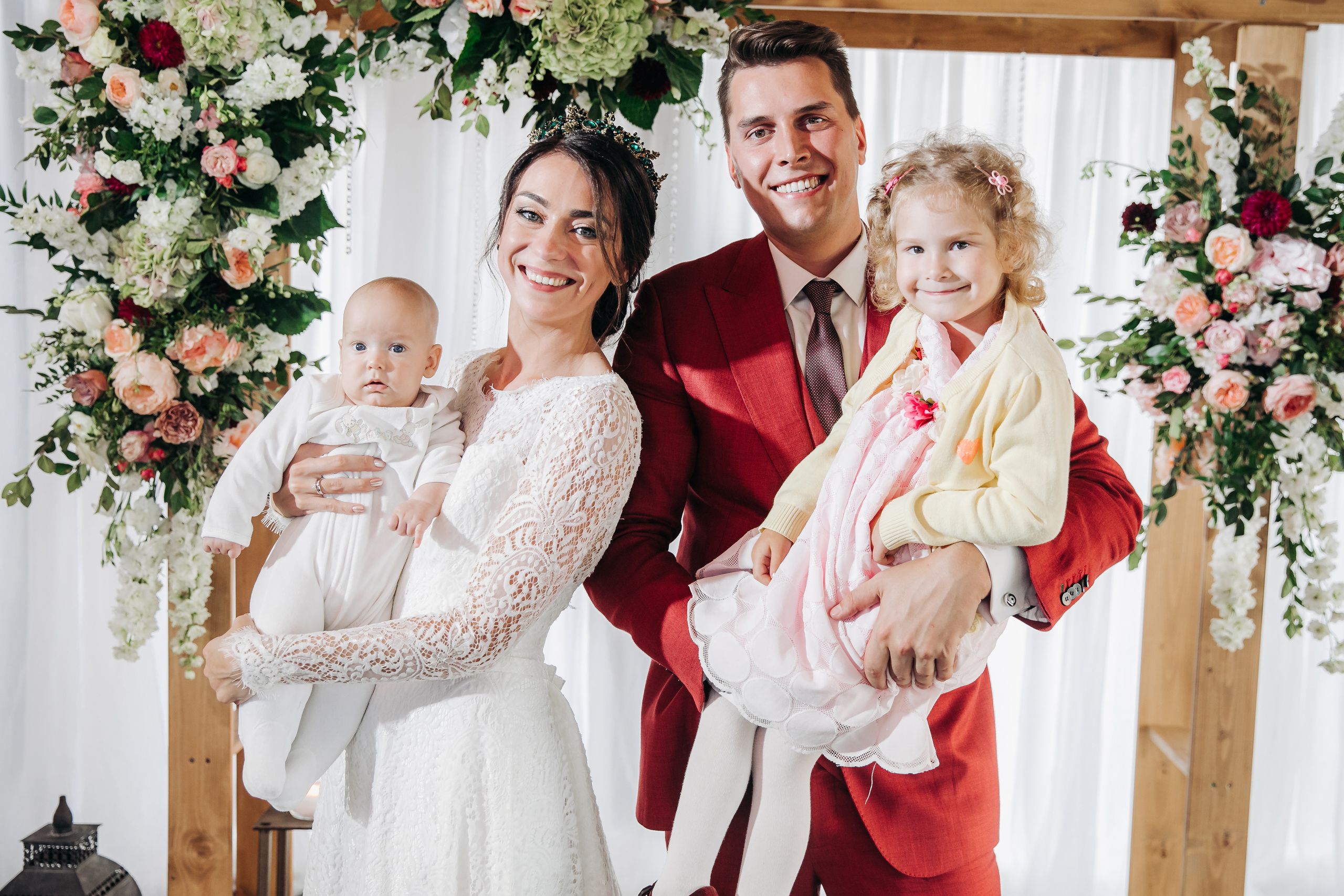 Wedding photographer in Tbilisi & Saint-Petersburg (Spb). Destination wedding photographer Peter Letu