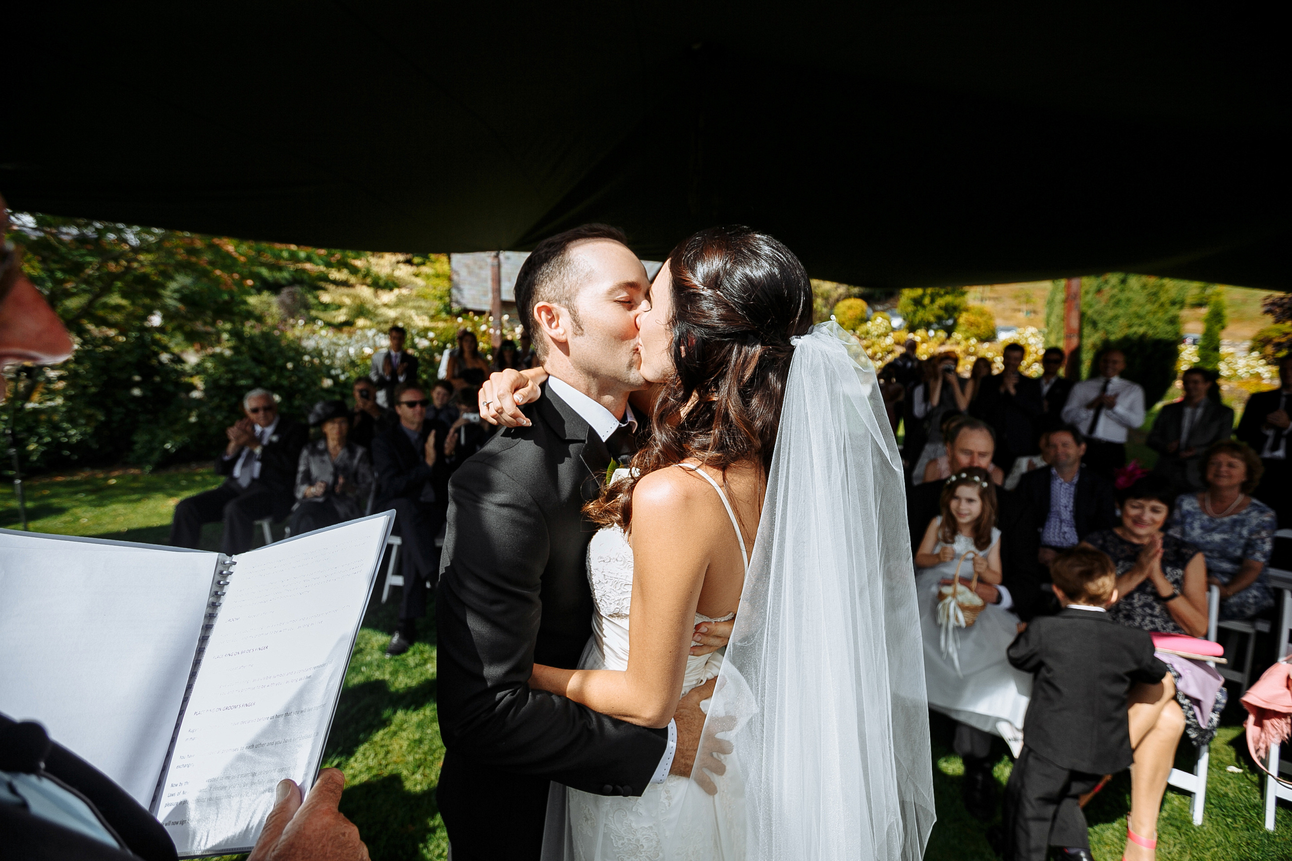 Свадебный фотограф в Санкт-Петербурге (Спб) и Тбилиси. Свадебный фотограф в Санкт-Петербурге и Москве LETU