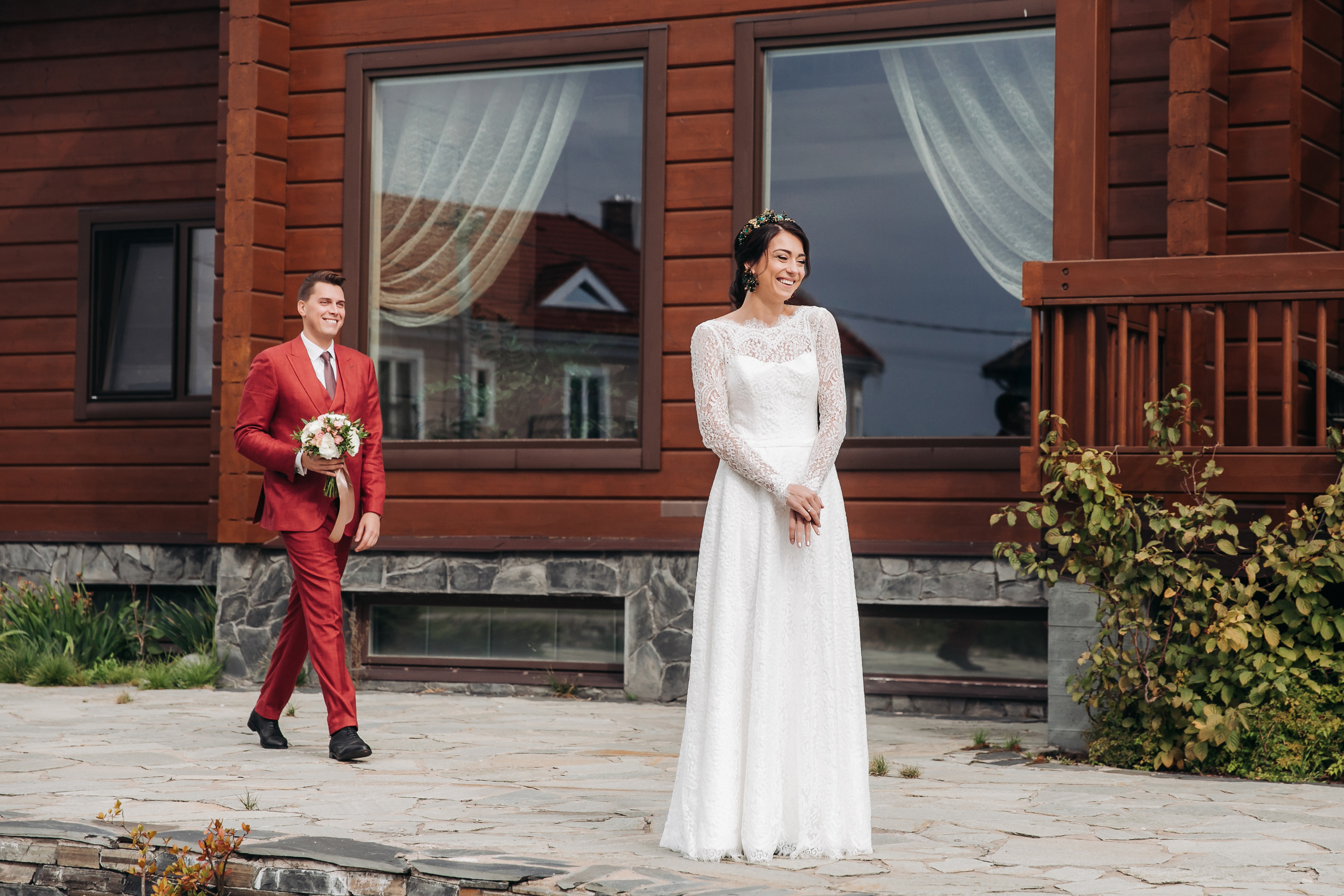 Wedding photographer in Tbilisi & Saint-Petersburg (Spb). Destination wedding photographer Peter Letu