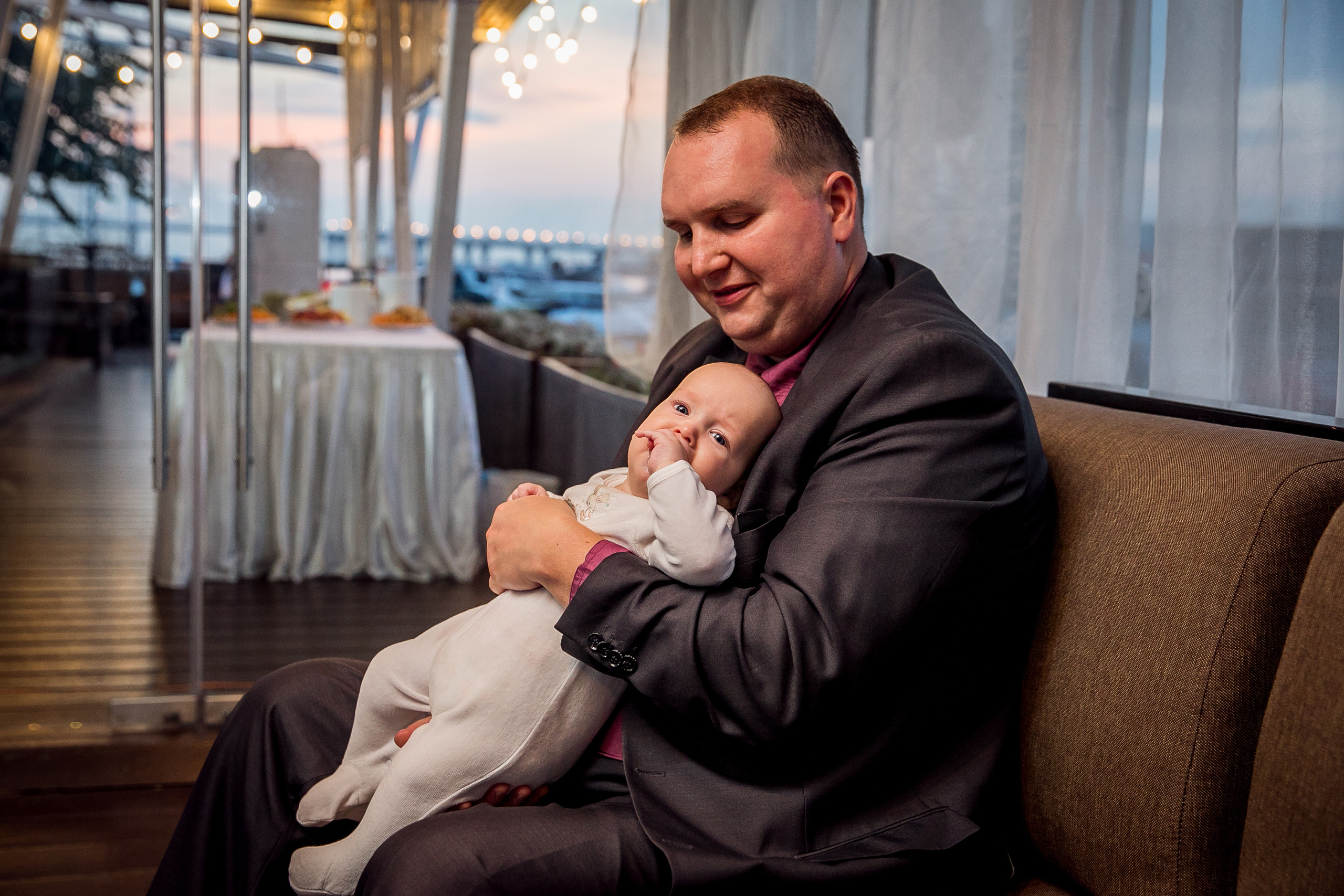 Wedding photographer in Tbilisi & Saint-Petersburg (Spb). Destination wedding photographer Peter Letu