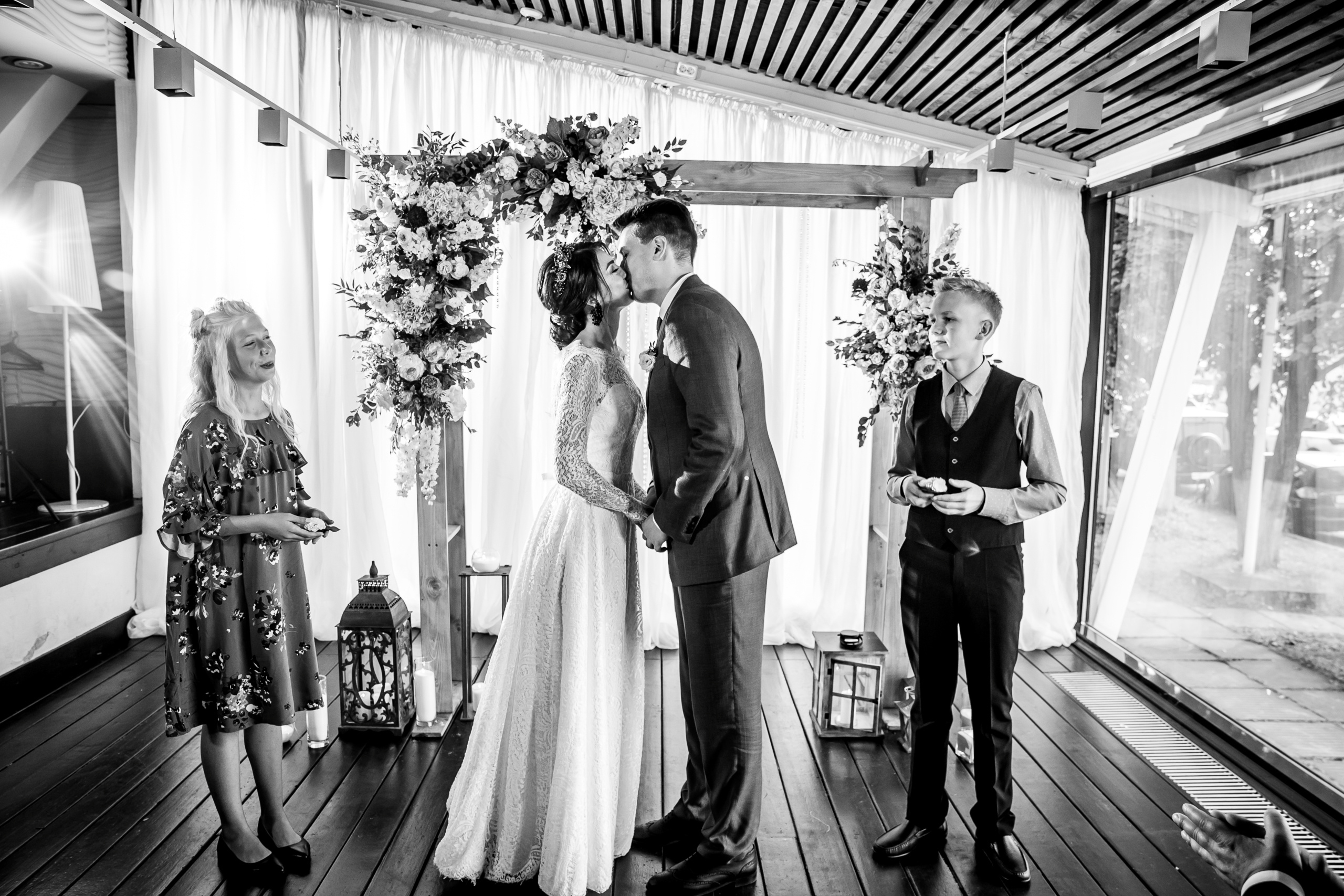 Wedding photographer in Tbilisi & Saint-Petersburg (Spb). Destination wedding photographer Peter Letu