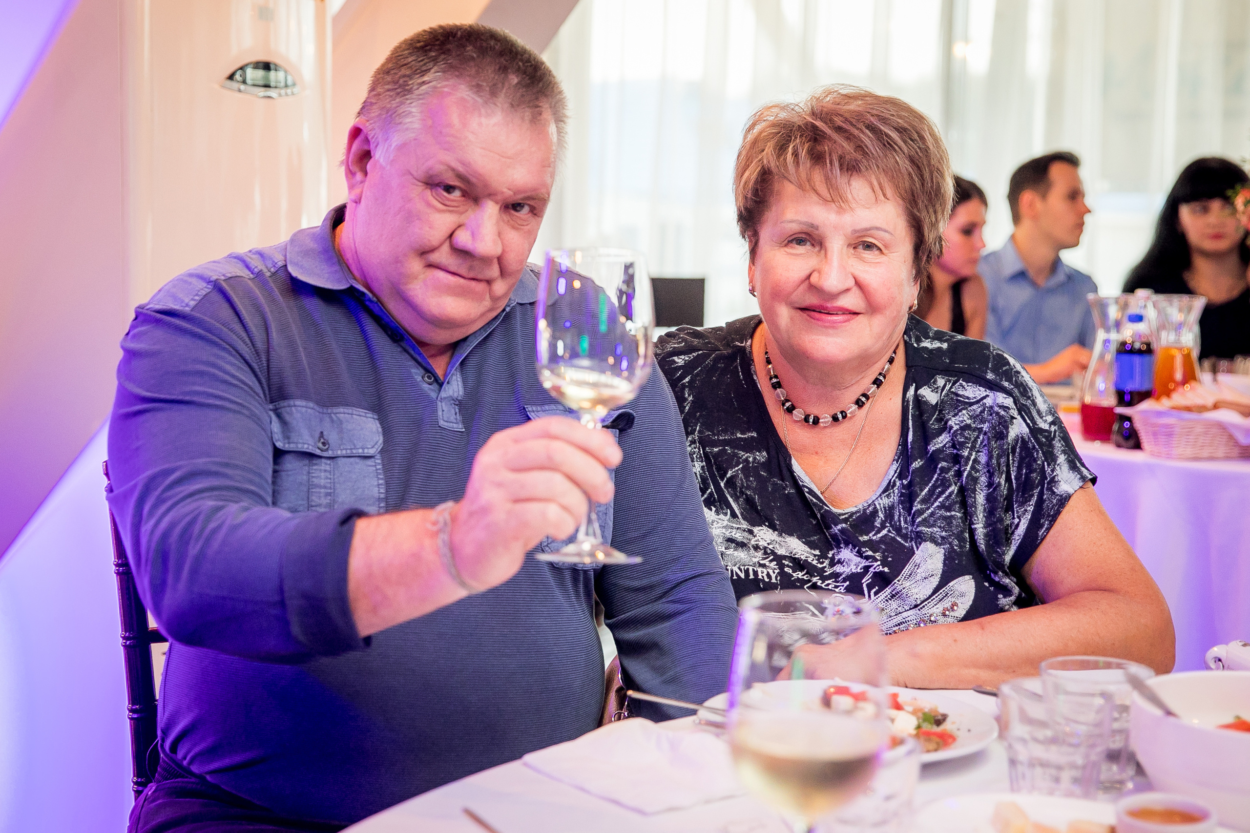 Wedding photographer in Tbilisi & Saint-Petersburg (Spb). Destination wedding photographer Peter Letu