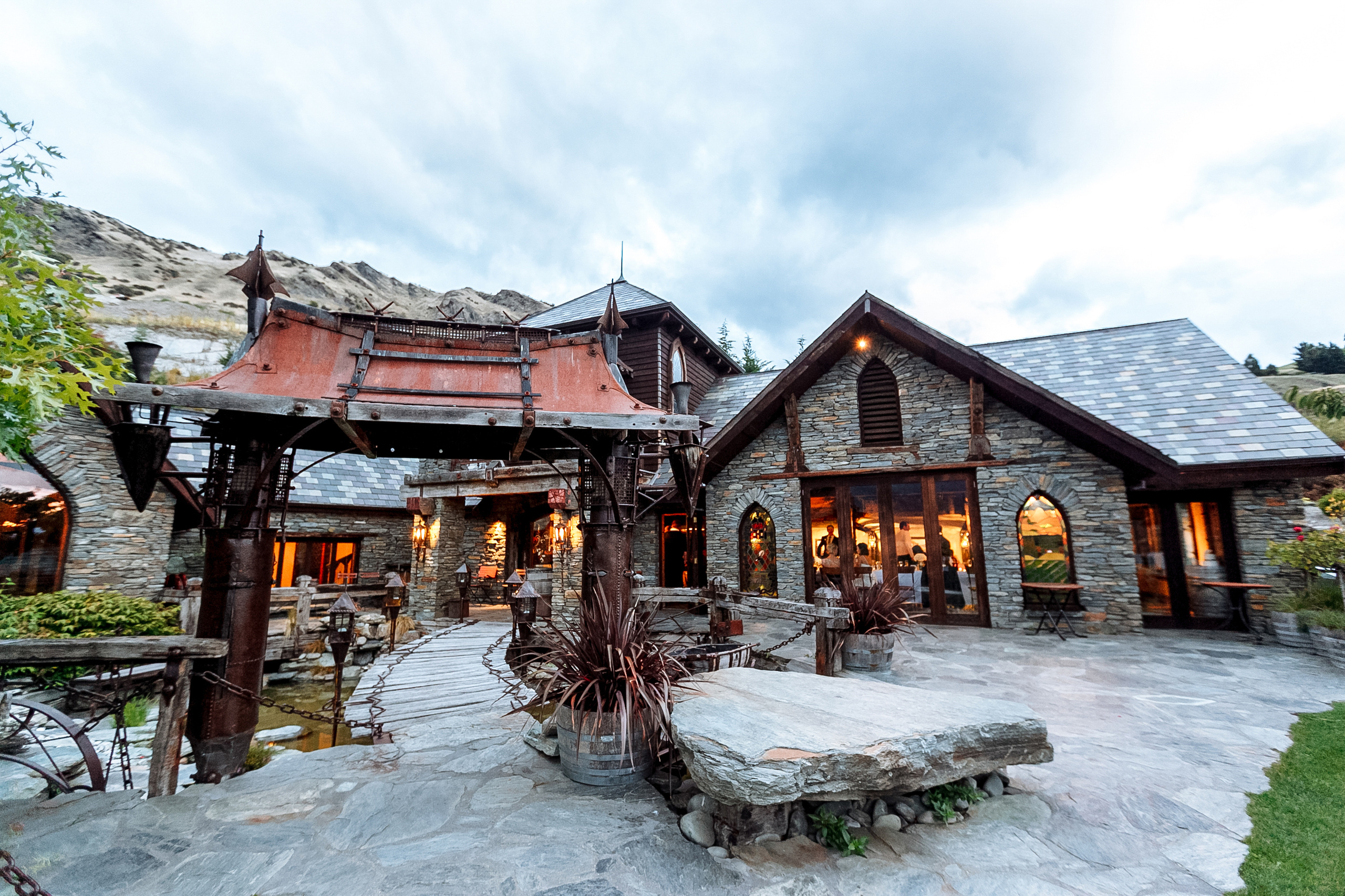 Свадебный фотограф в Санкт-Петербурге (Спб) и Тбилиси. Свадебный фотограф в Санкт-Петербурге и Москве LETU