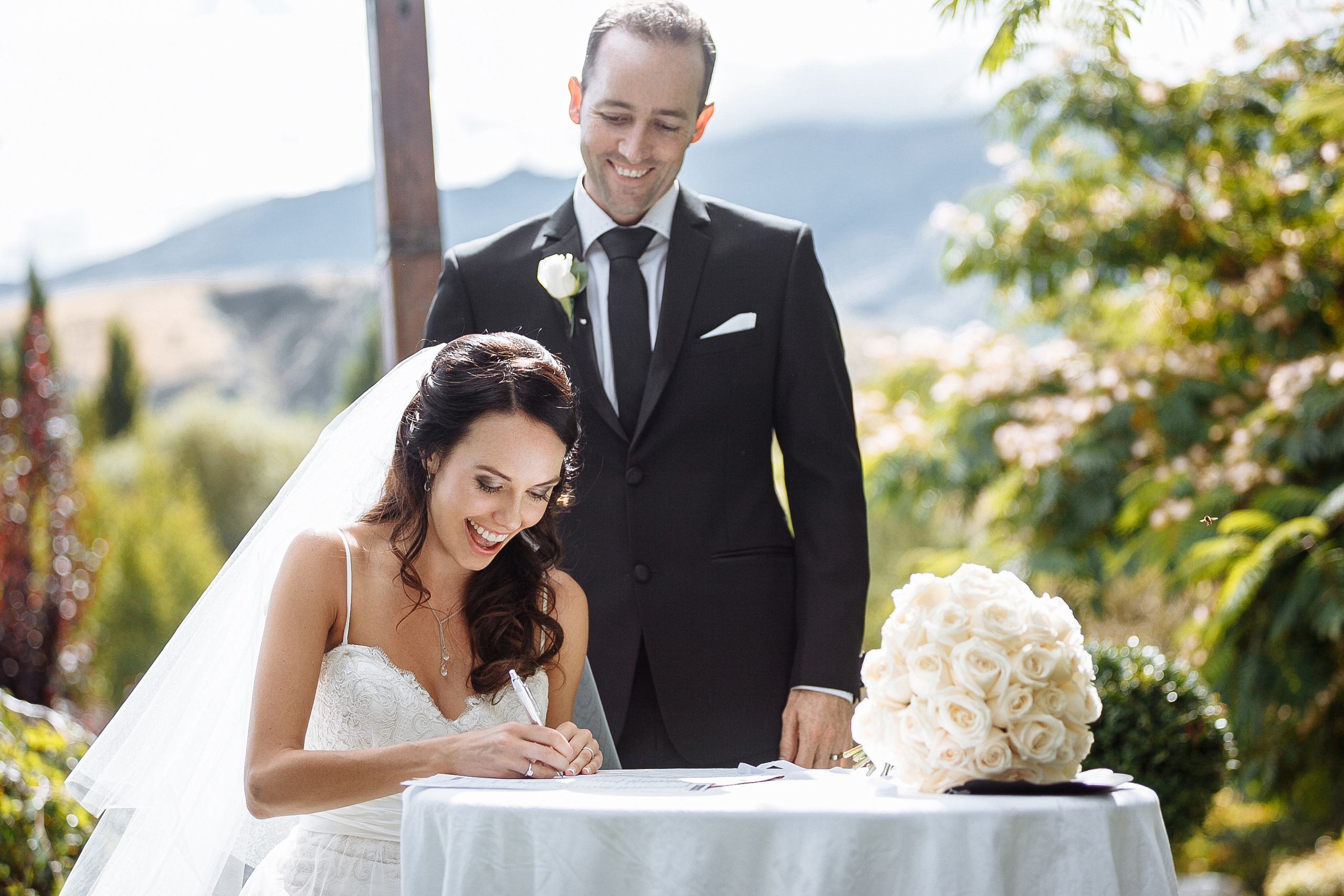 Свадебный фотограф в Санкт-Петербурге (Спб) и Тбилиси. Свадебный фотограф в Санкт-Петербурге и Москве LETU