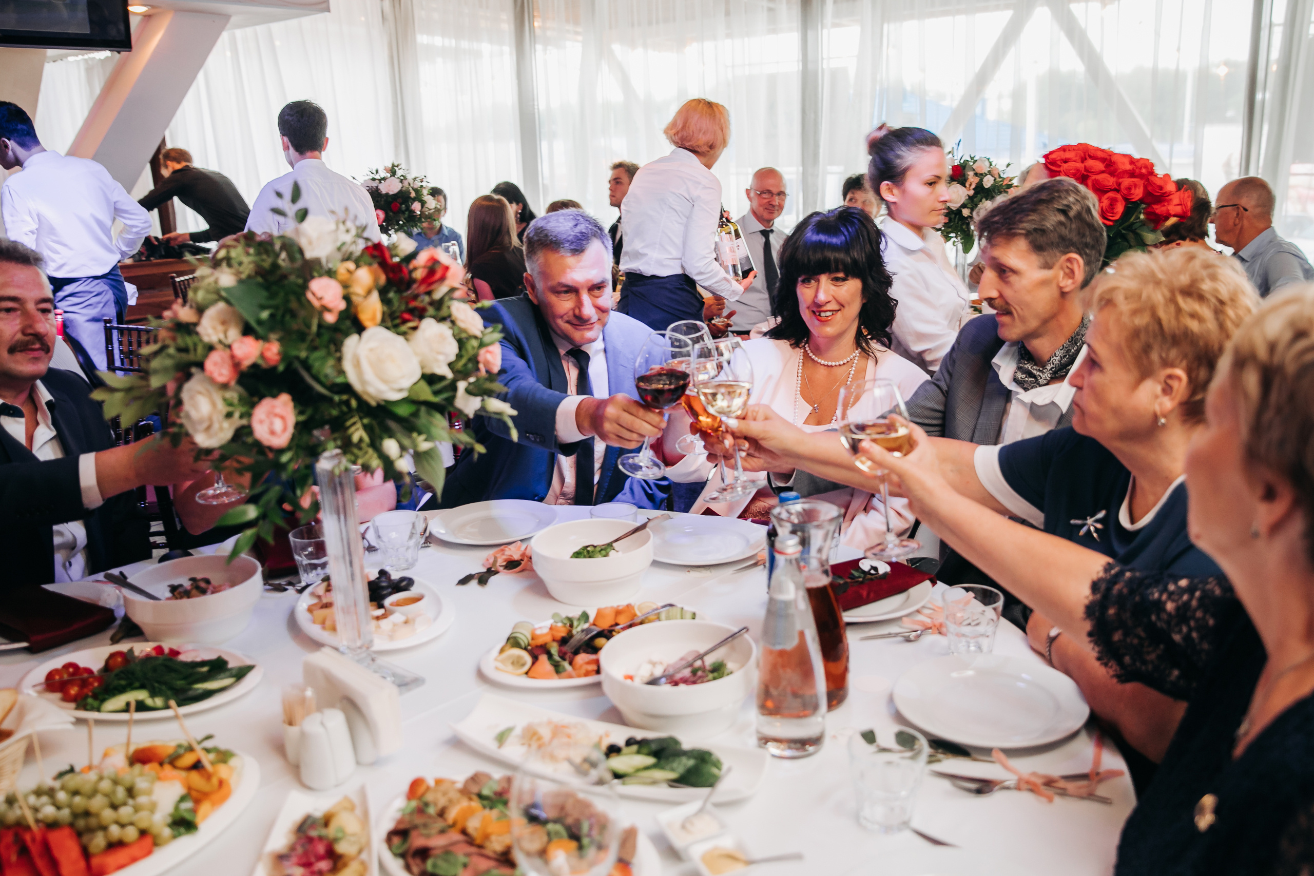 Wedding photographer in Tbilisi & Saint-Petersburg (Spb). Destination wedding photographer Peter Letu