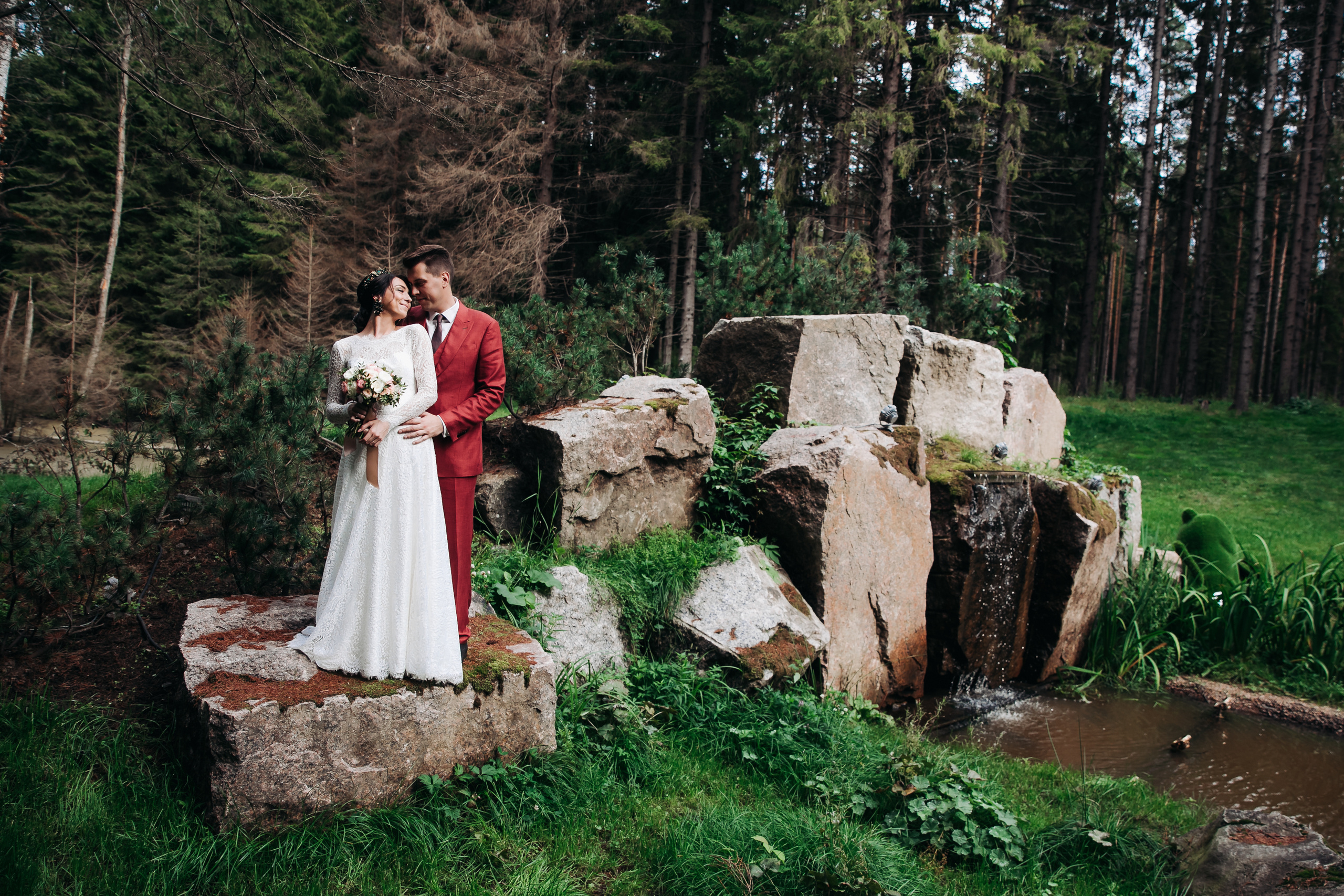 Wedding photographer in Tbilisi & Saint-Petersburg (Spb). Destination wedding photographer Peter Letu