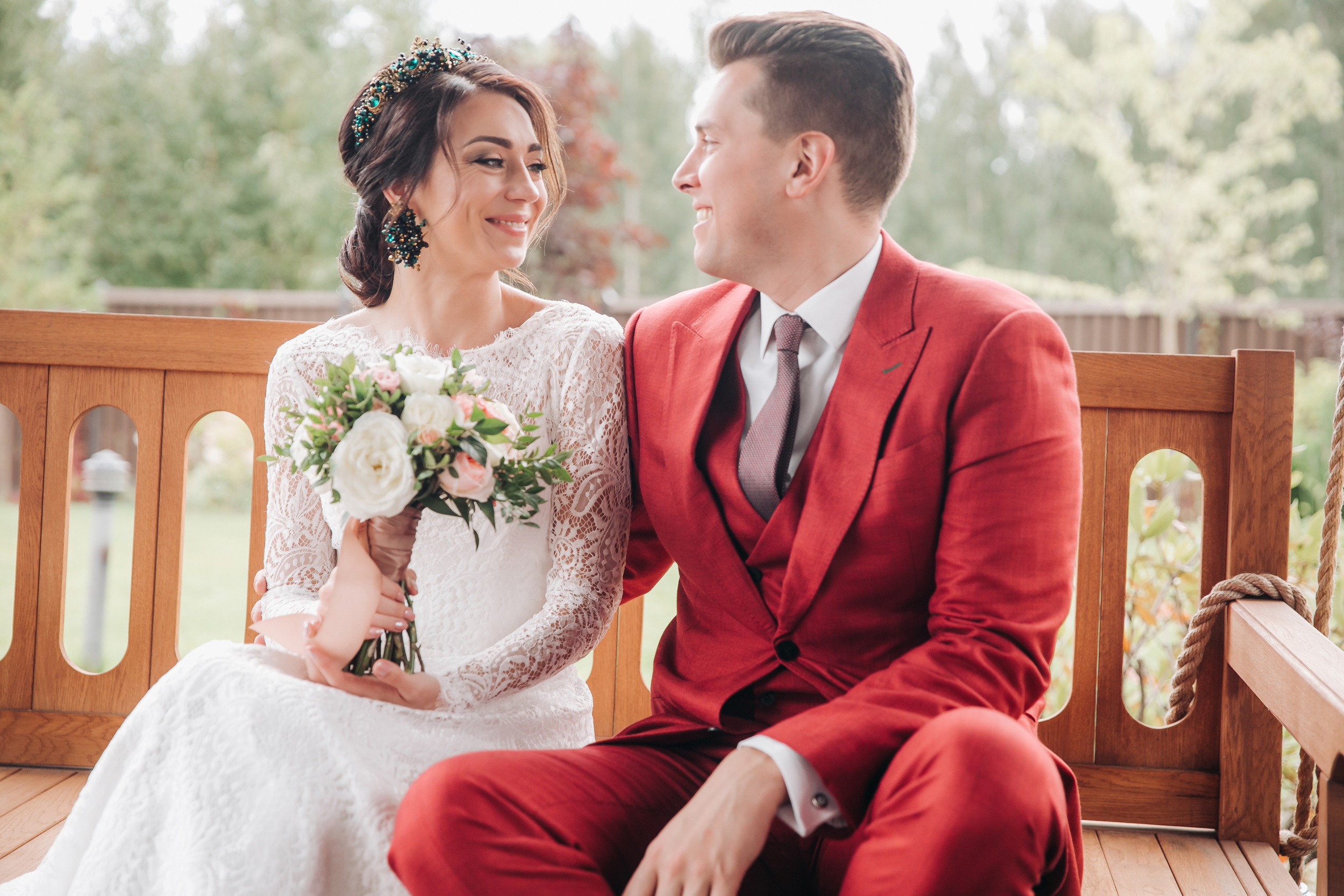 Wedding photographer in Tbilisi & Saint-Petersburg (Spb). Destination wedding photographer Peter Letu