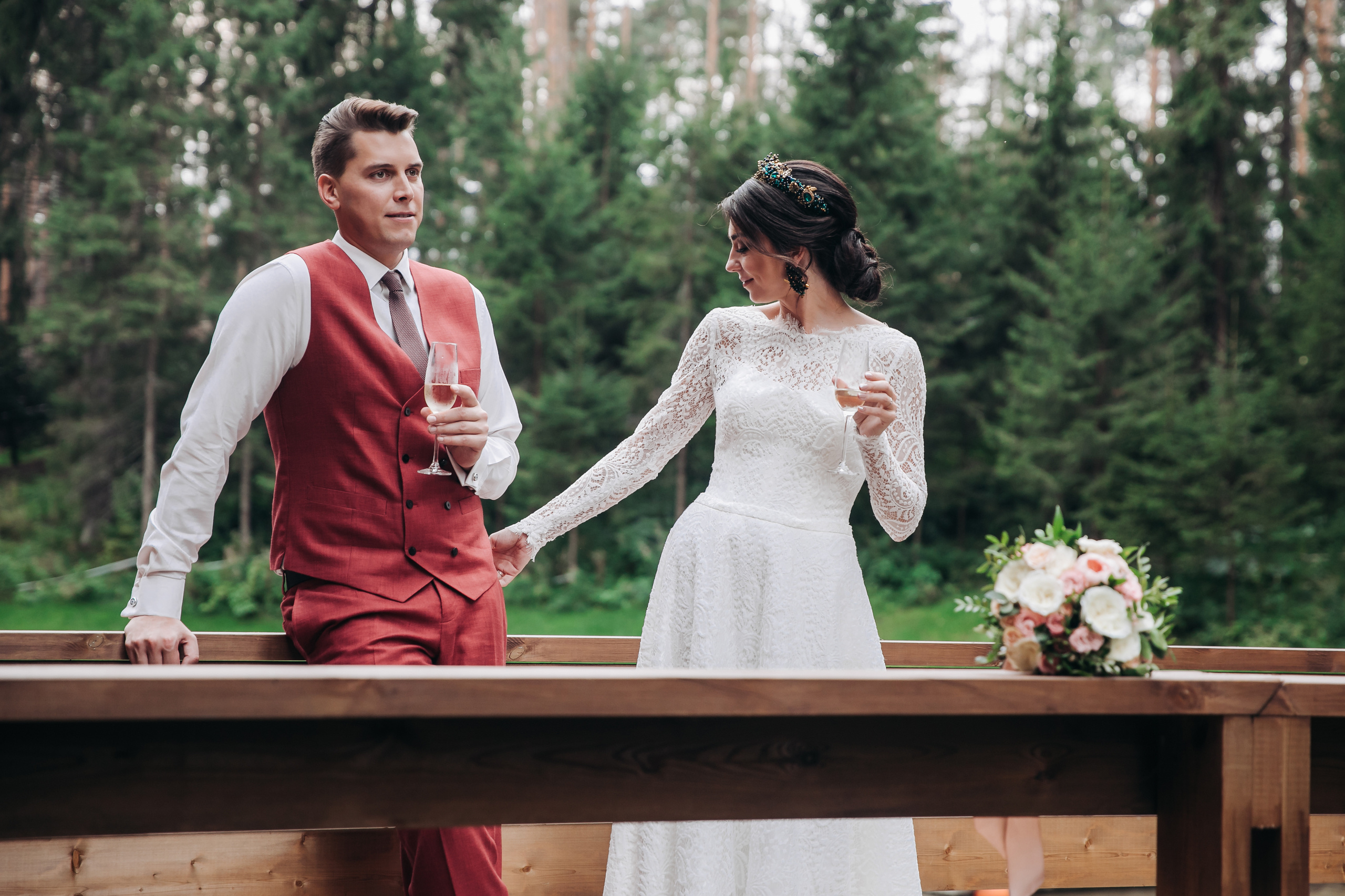 Wedding photographer in Tbilisi & Saint-Petersburg (Spb). Destination wedding photographer Peter Letu