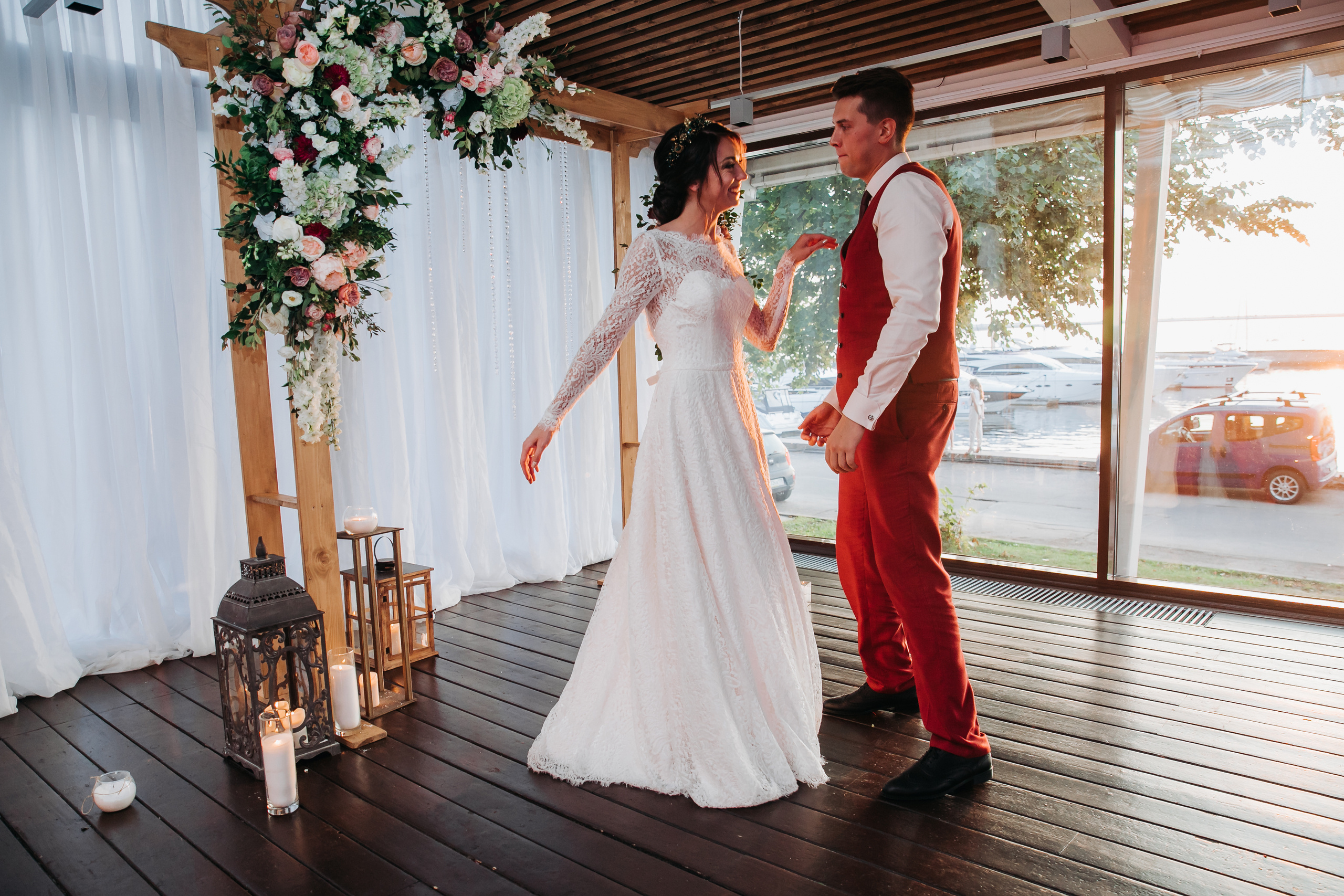 Wedding photographer in Tbilisi & Saint-Petersburg (Spb). Destination wedding photographer Peter Letu