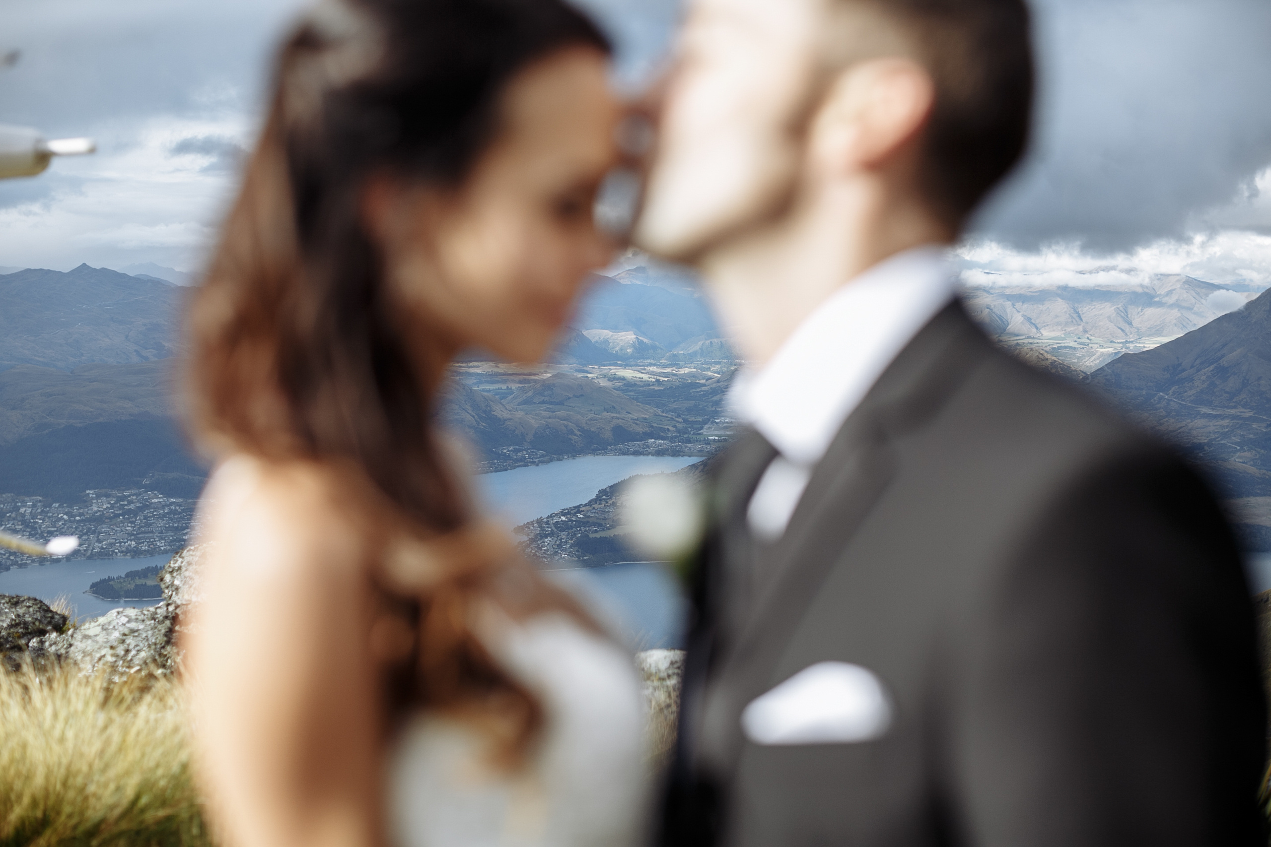 Свадебный фотограф в Санкт-Петербурге (Спб) и Тбилиси. Свадебный фотограф в Санкт-Петербурге и Москве LETU