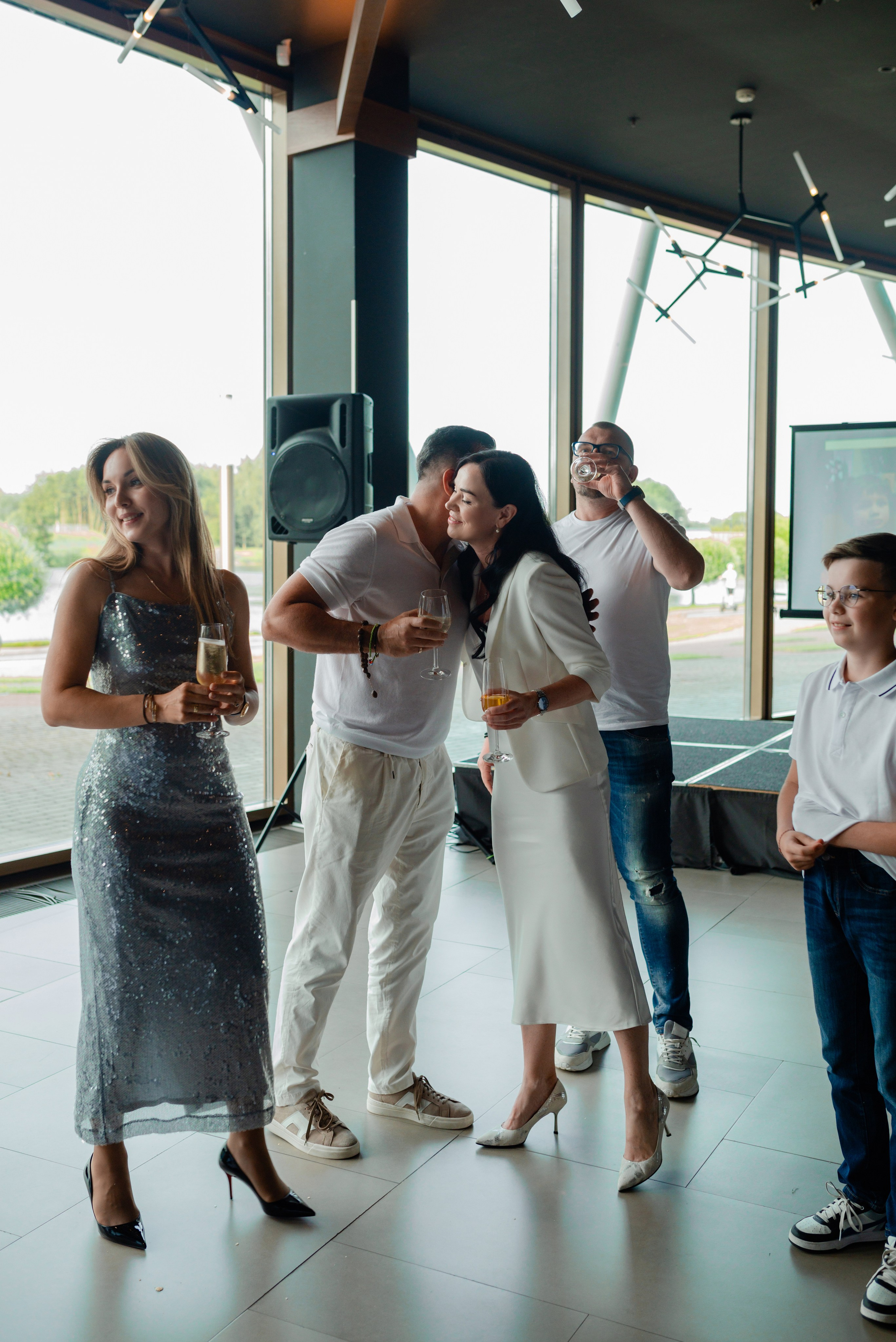 Ирина и Денис. 20 лет спустя. Свадебный фотограф в городе Минск Крохмалюк Анна