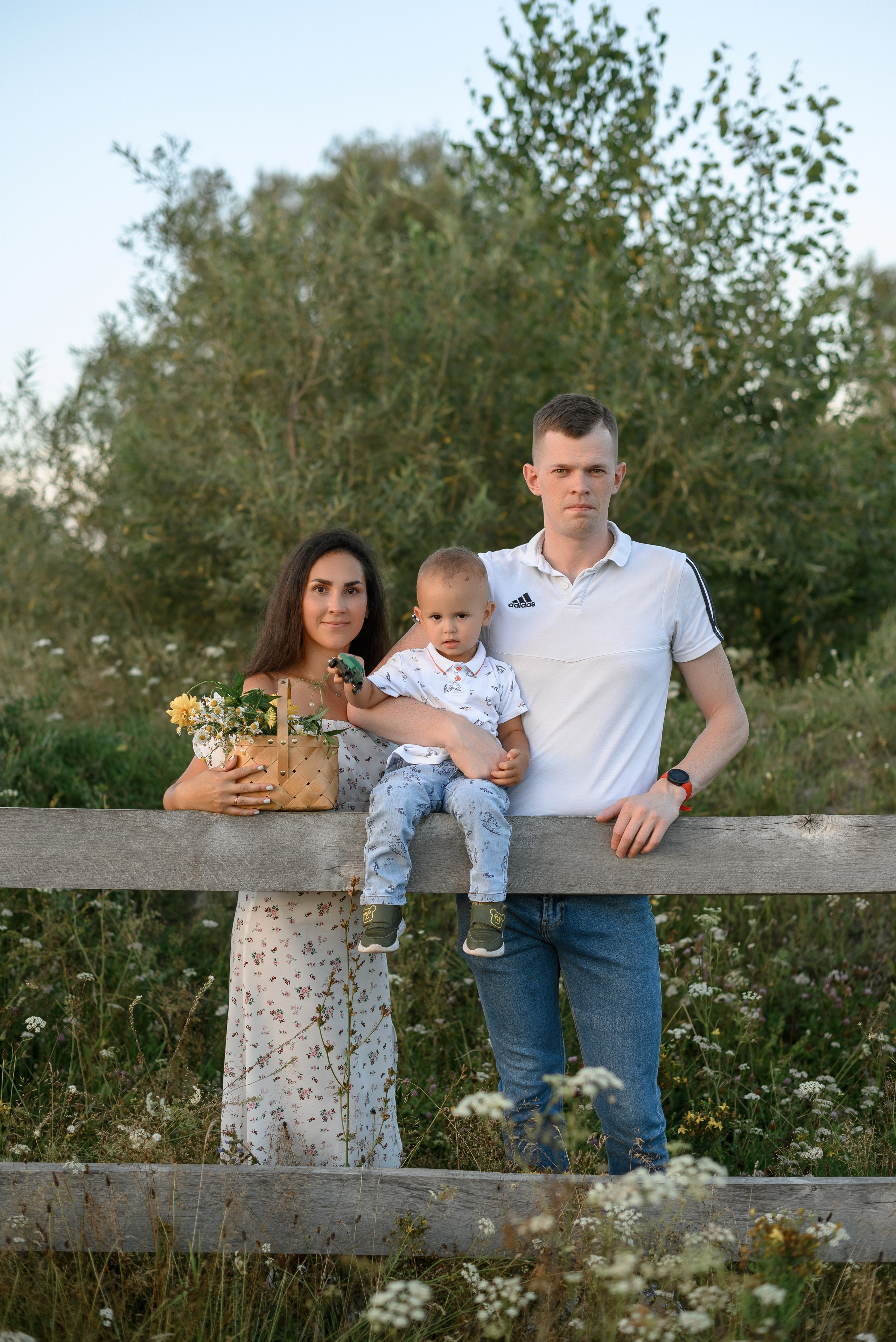 Семейная фотосессия прайс. Свадебный, семейный и школьный фотограф в Бийске Ксения Мамаева