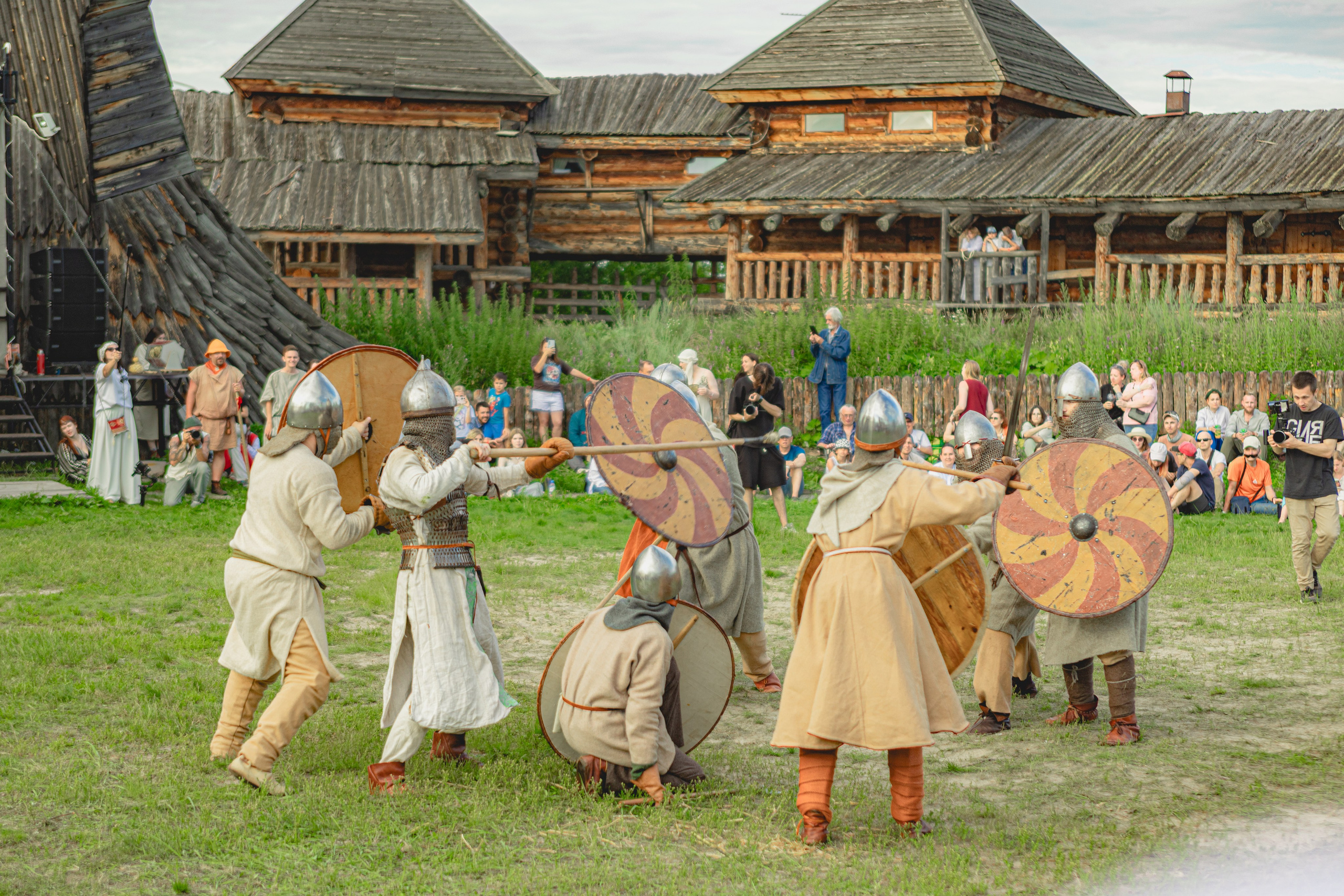 Фестиваль «Абалакское поле» XVII, Тобольск 2026. Арт фотограф Крис в Тобольске: портрет, семейные, свадьбы, туристические