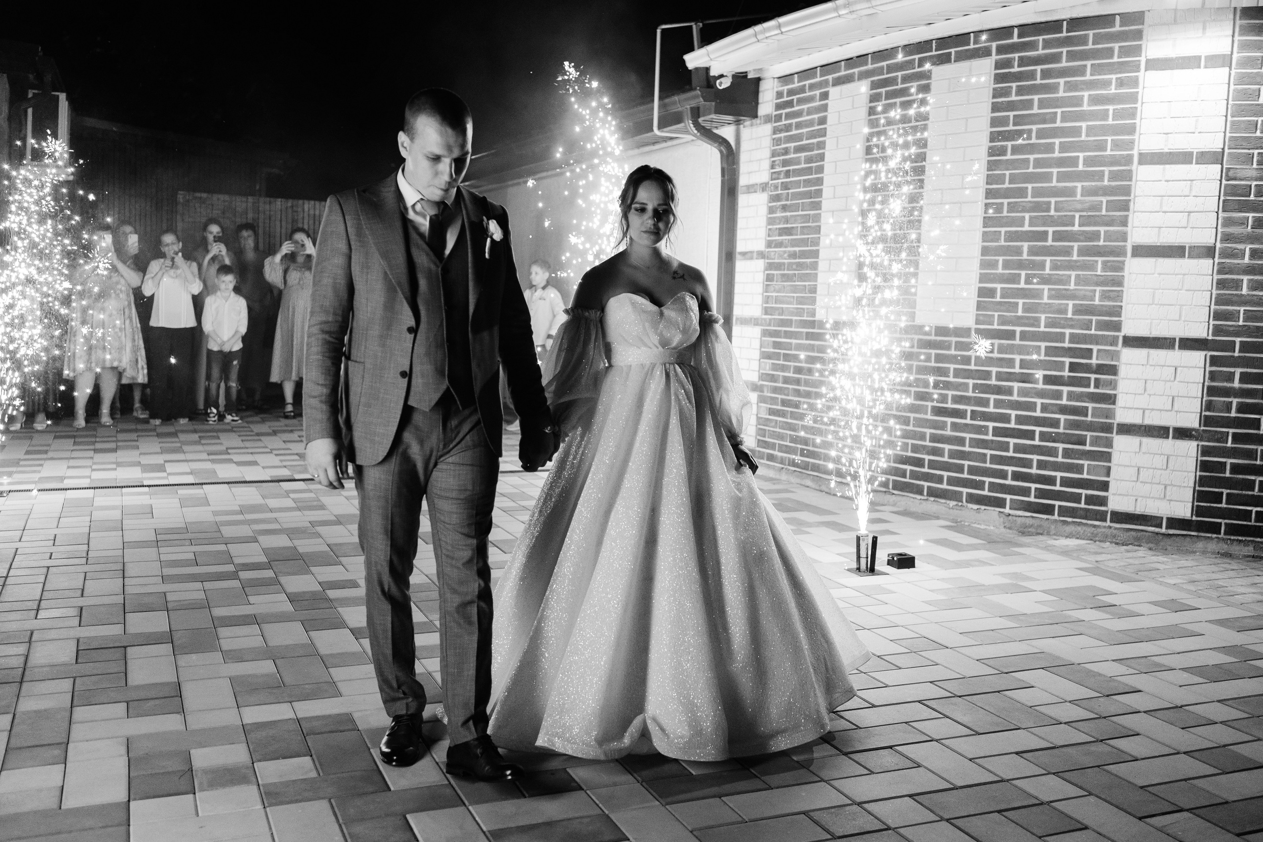 Максим и Дарья. Свадебный фотограф | репортаж | праздники | крещение