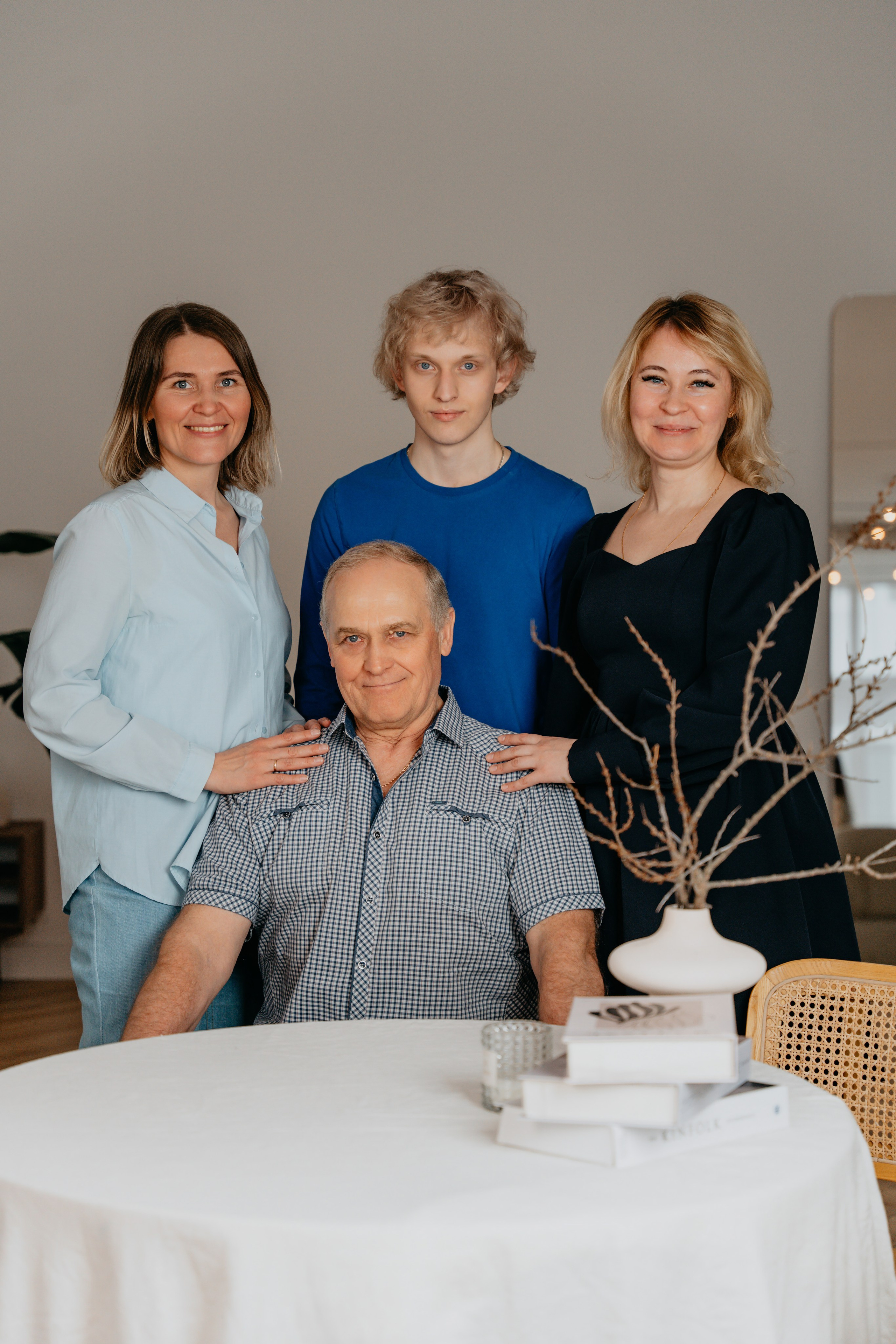 Дедушка, с днем рждения!