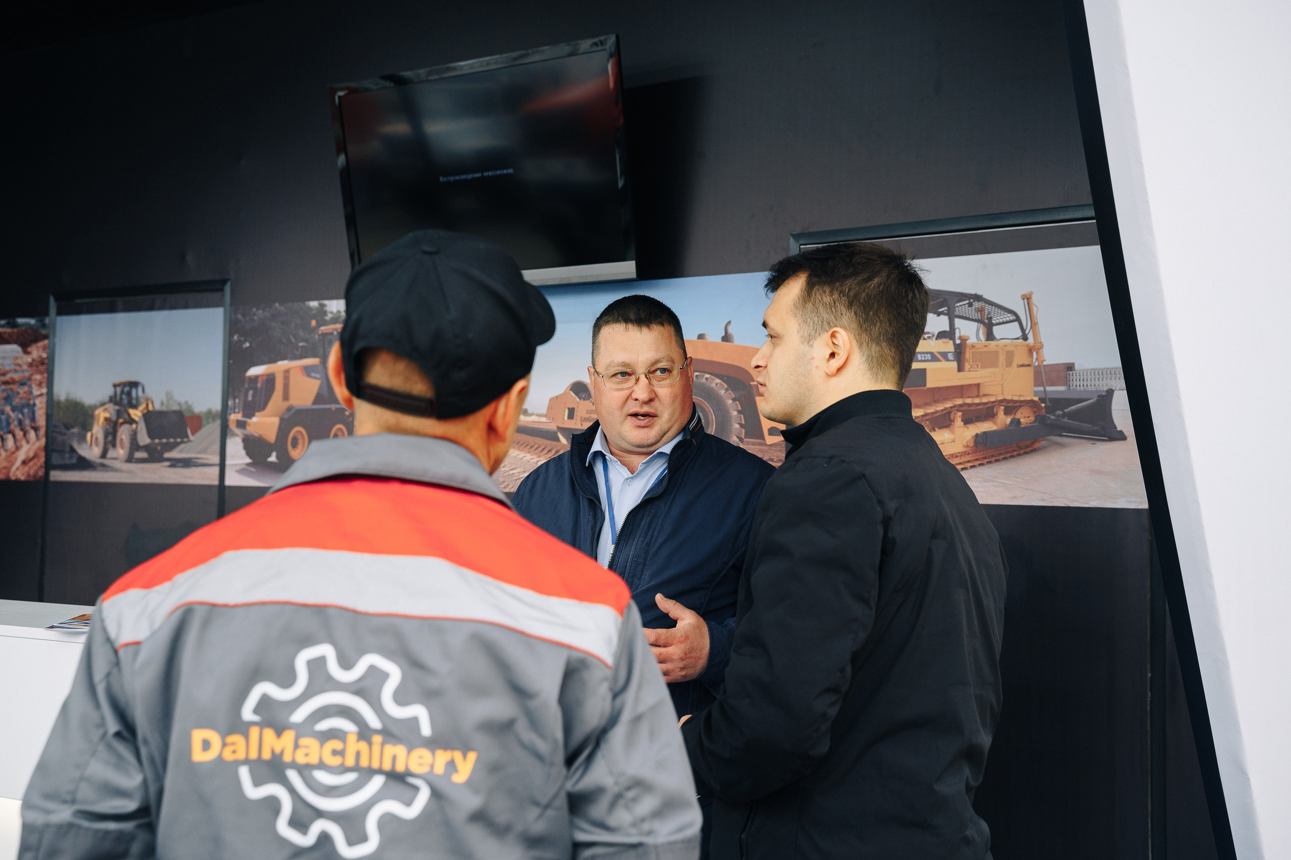 ДальМашинери|Репортаж. ФОТОГРАФ НА МЕРОПРИЯТИЕ ОТ СОЛЬ МЕДИА PRODUCTION
