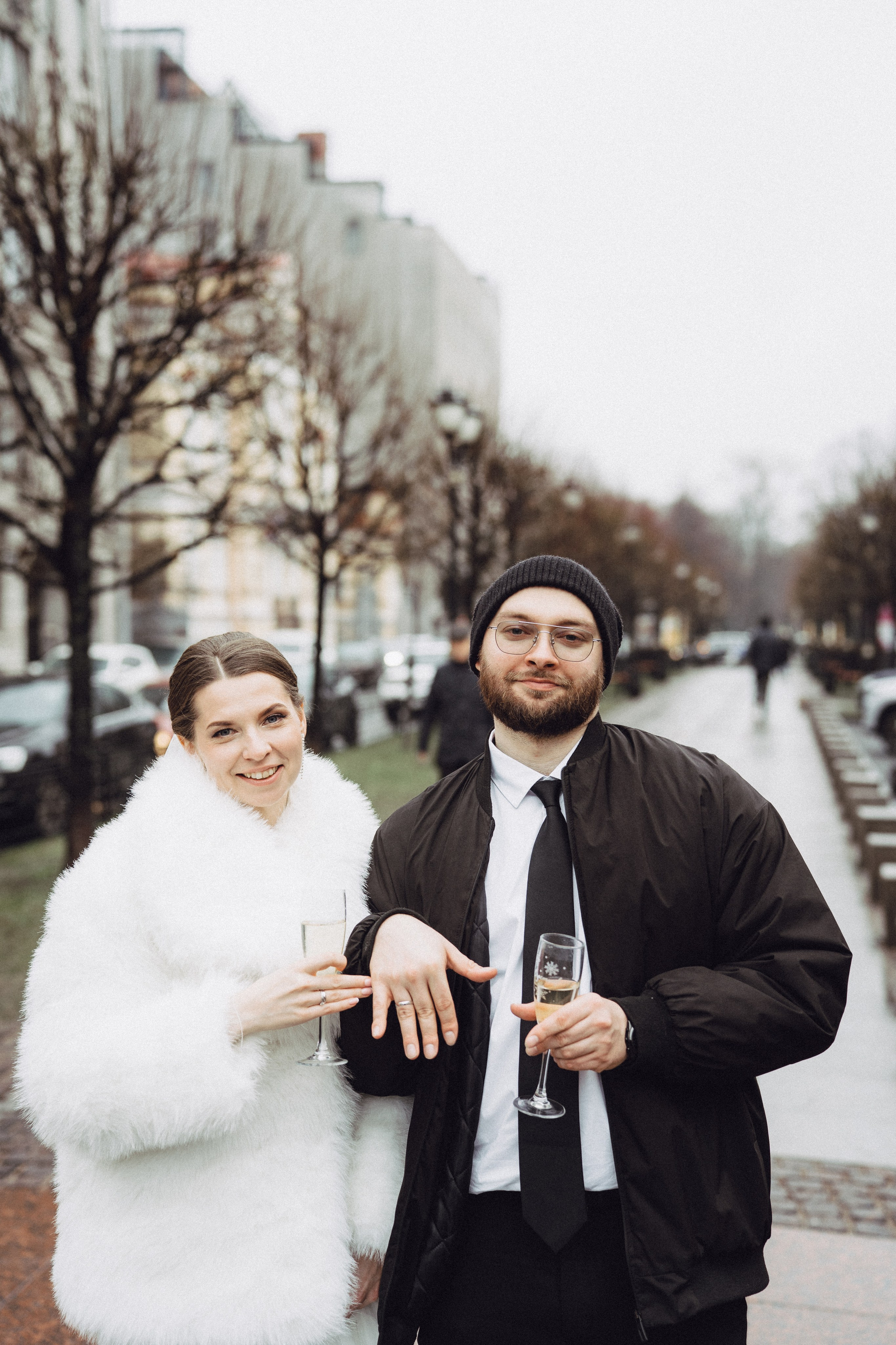 СВАДЕБНАЯ СЬЕМКА ВО ВТОРОМ ДВОРЦЕ (ДЕКАБРЬ) ТАКЖЕ СЬЕМКА В СТУДИИ НА ЧЕРНЫШЕВСКОЙ. Профессиональный фотограф, Санкт-Петербург — Виктория Богомолова