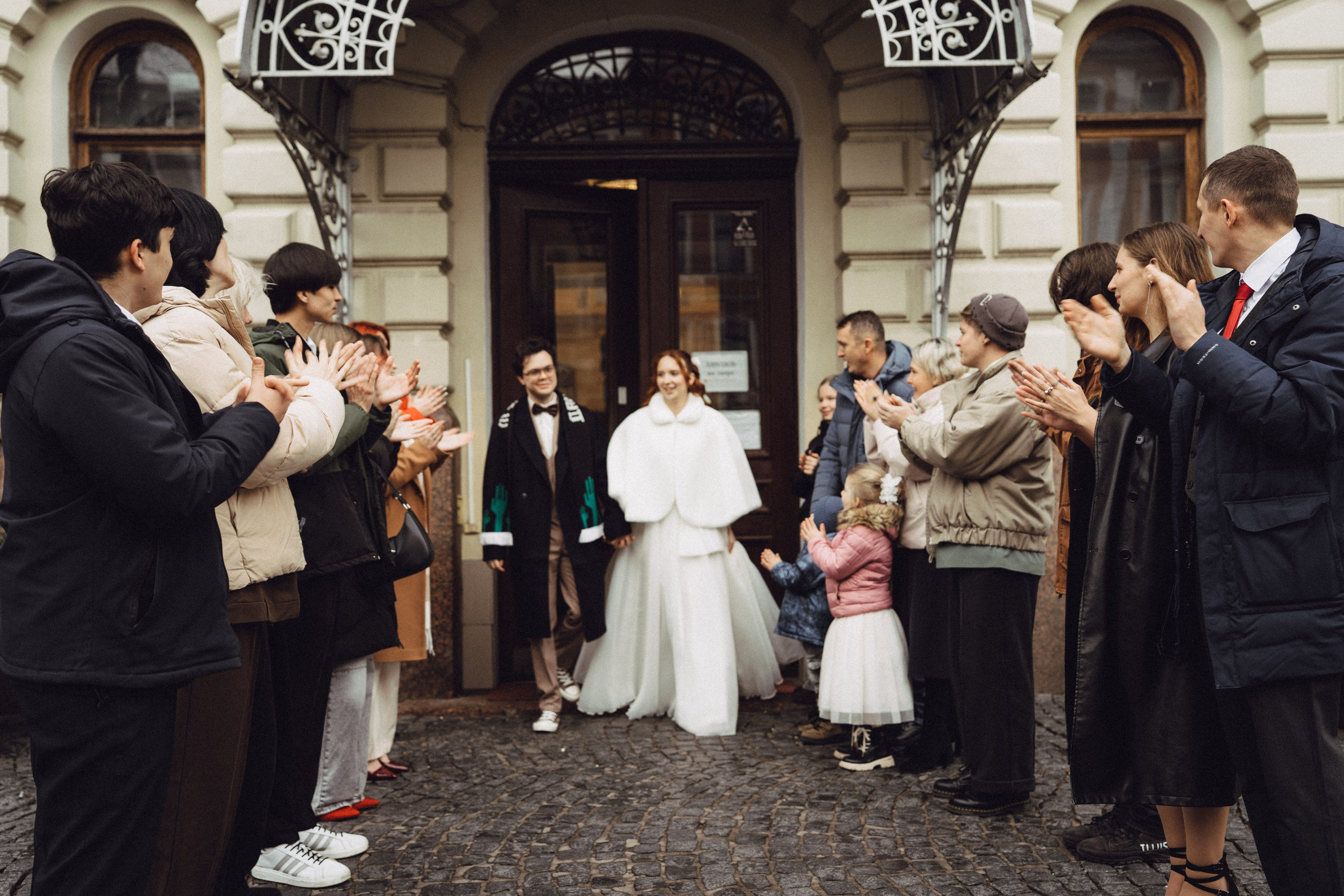 СВАДЕБНАЯ СЬЕМКА ВО ВТОРОМ ДВОРЦЕ С ГОСТЯМИ И ПРОГУЛКА В ТАВРИЧЕСКОМ САДУ. Профессиональный фотограф, Санкт-Петербург — Виктория Богомолова