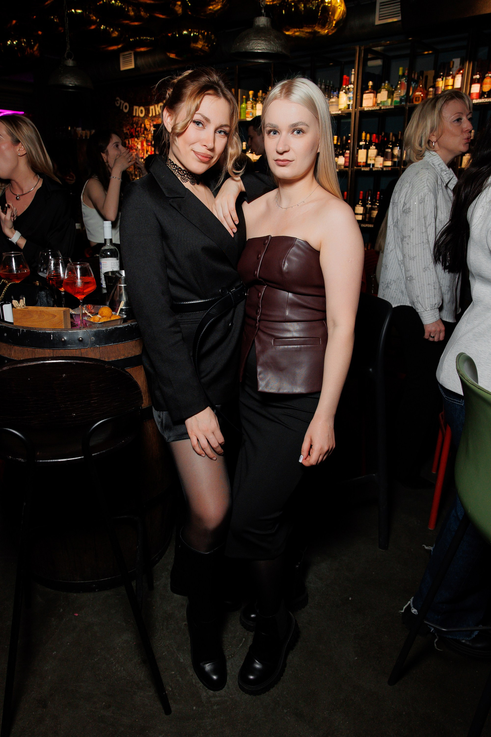 ВИНОТЕКА — 8 МАРТА. СВОИ. ФОТООТЧЕТЫ-СОБЫТИЯ-МЕСТА