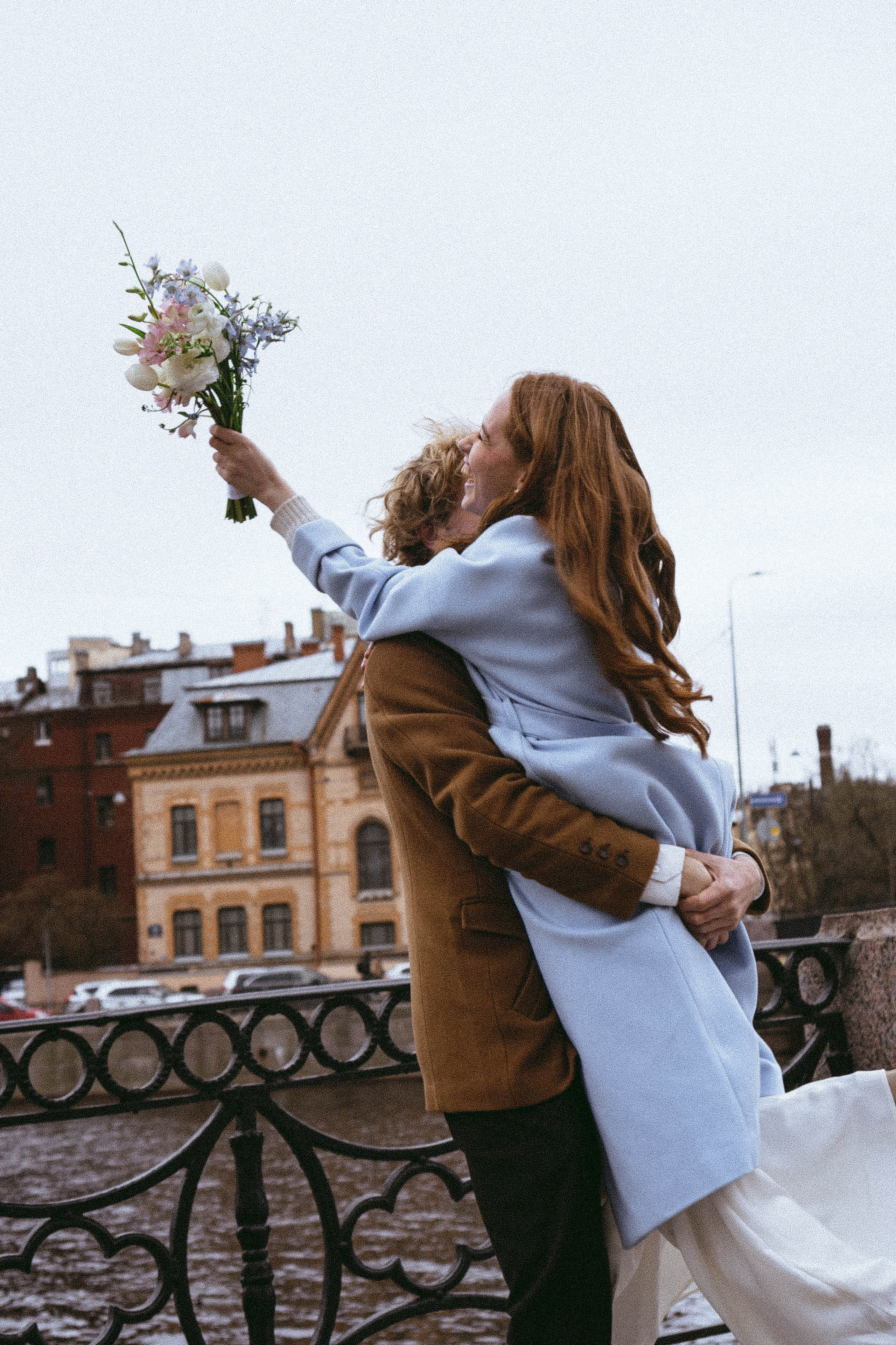 СВАДЕБНАЯ ПРОГУЛКА ПО ПЕТРОГРАДКЕ ВЕСНОЙ (ФОТОСЕССИИЯ ПАРЫ СВАДЕБНАЯ). Профессиональный фотограф, Санкт-Петербург — Виктория Богомолова