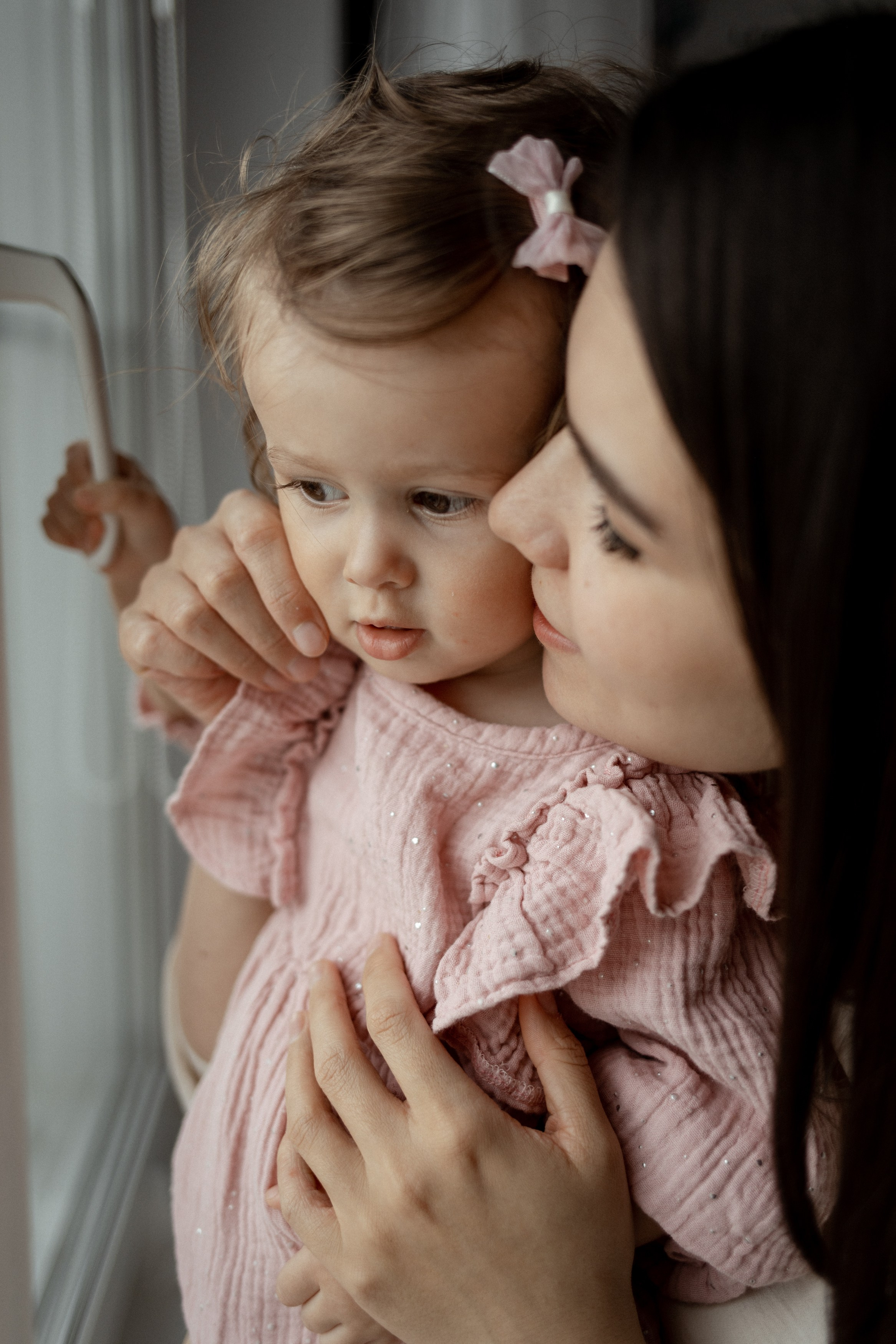 Домашняя фотосессия мама и дочка. Семейный фотограф Челябинск