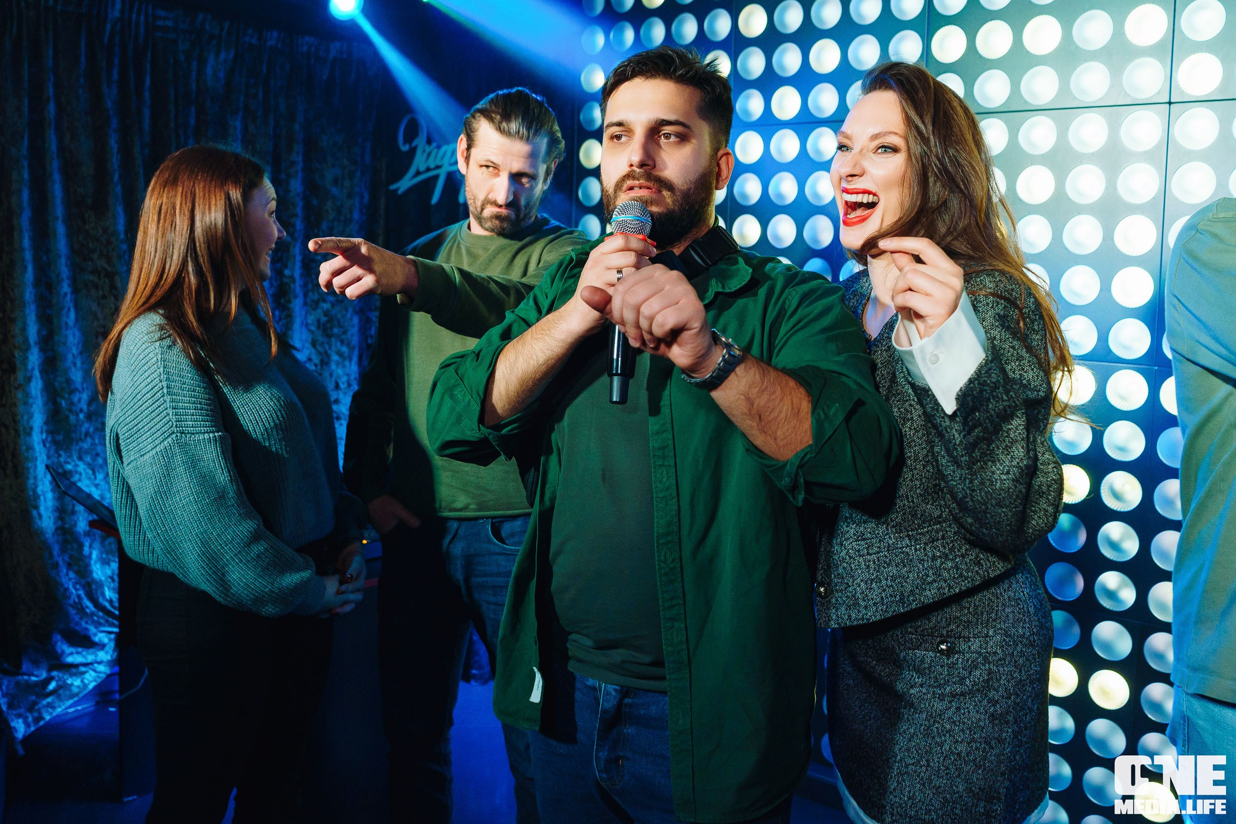 Фоторепортаж из караоке-клуба Эйфория. One Media Life: фоторепортажи, фотоотчеты с мероприятий и заведений