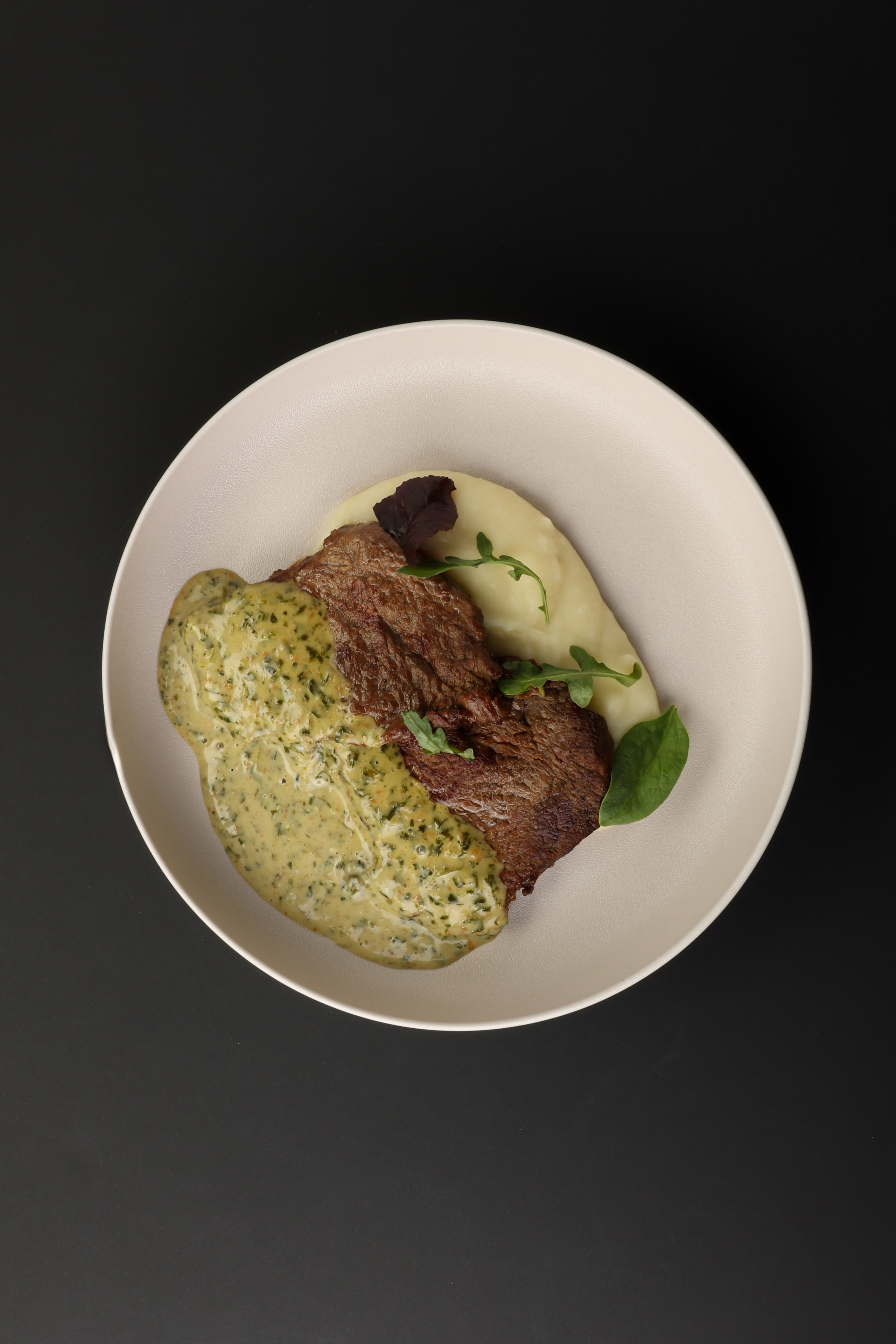 APPLEMANIA. Фотограф Самира Абдуллаева