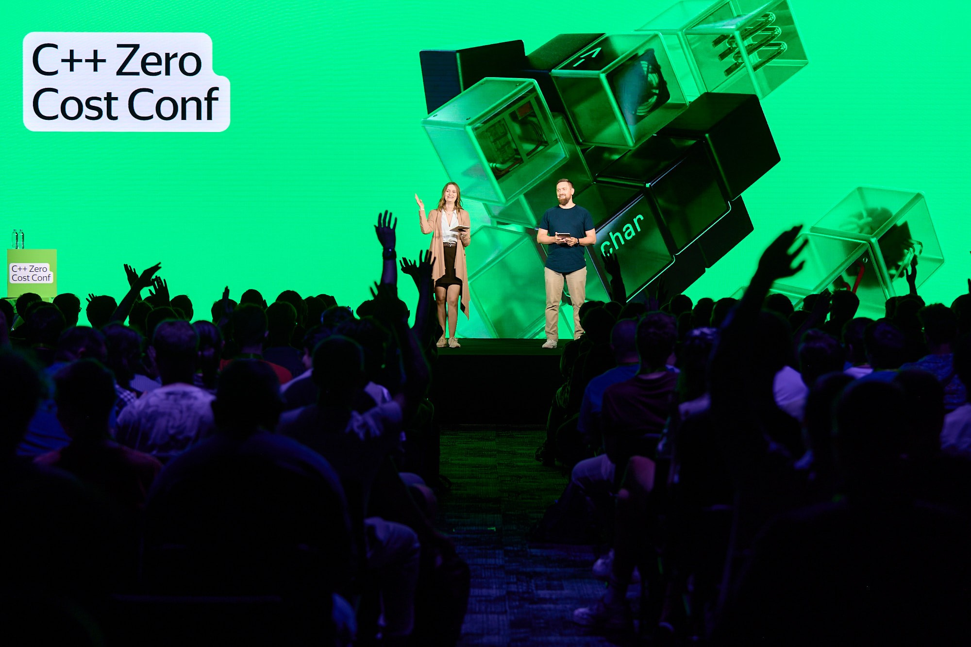 Яндекс C++ Zero Cost Conf 2025. Репортажный фотограф в Москве Вадим Францев