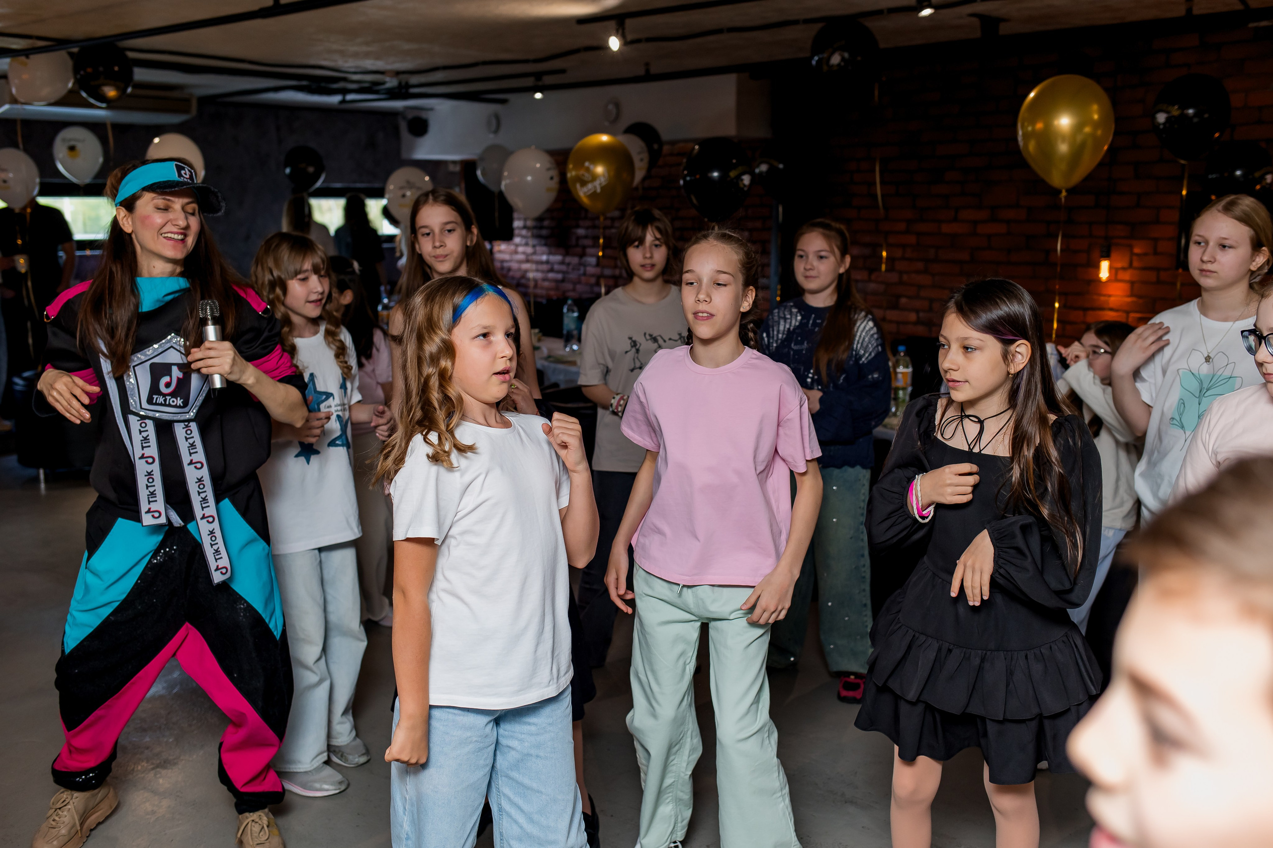 Выпускной 4 класс. Фотограф в Москве Авдеева Мария