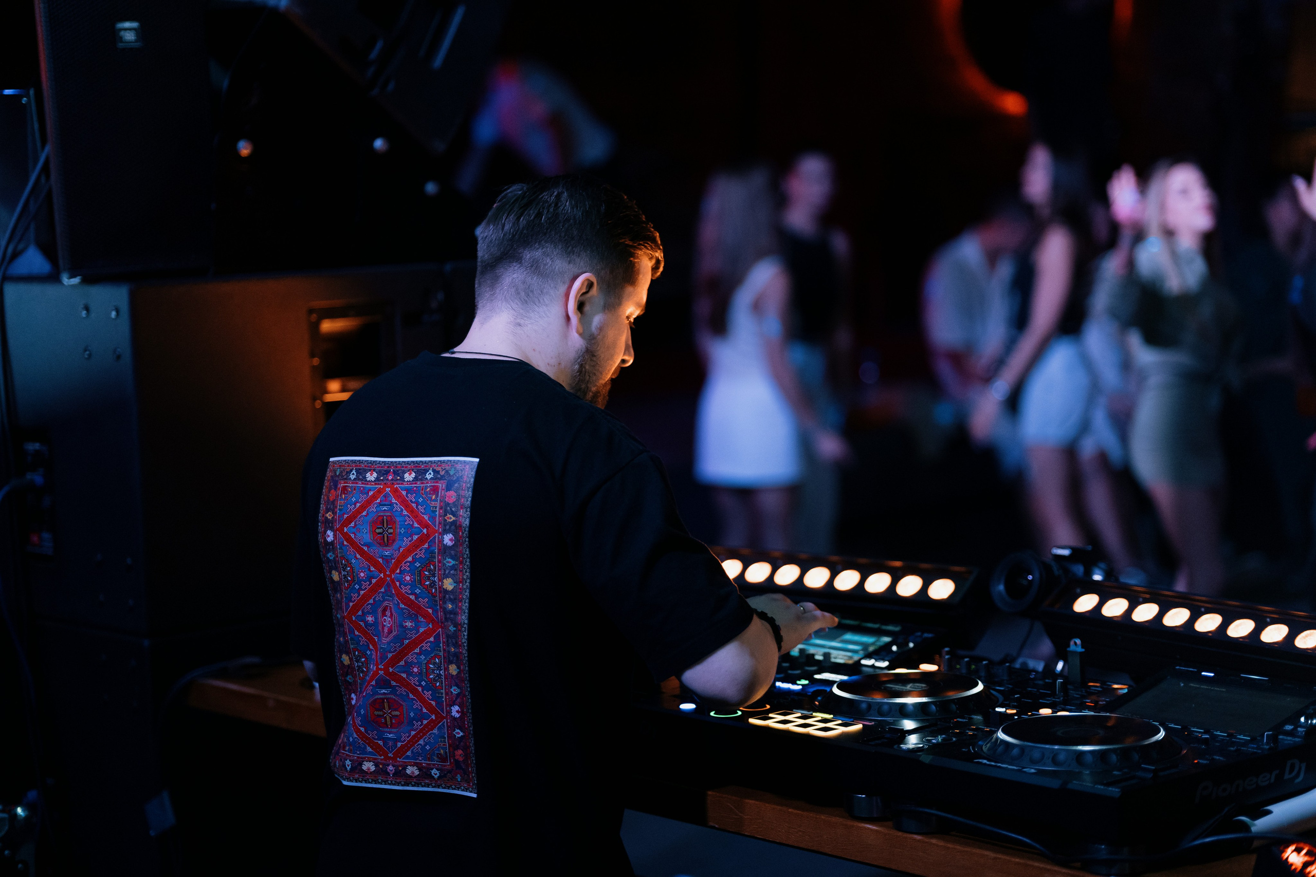 REVOLD PROJECT | season opening 2025. Фотограф Vika Rin