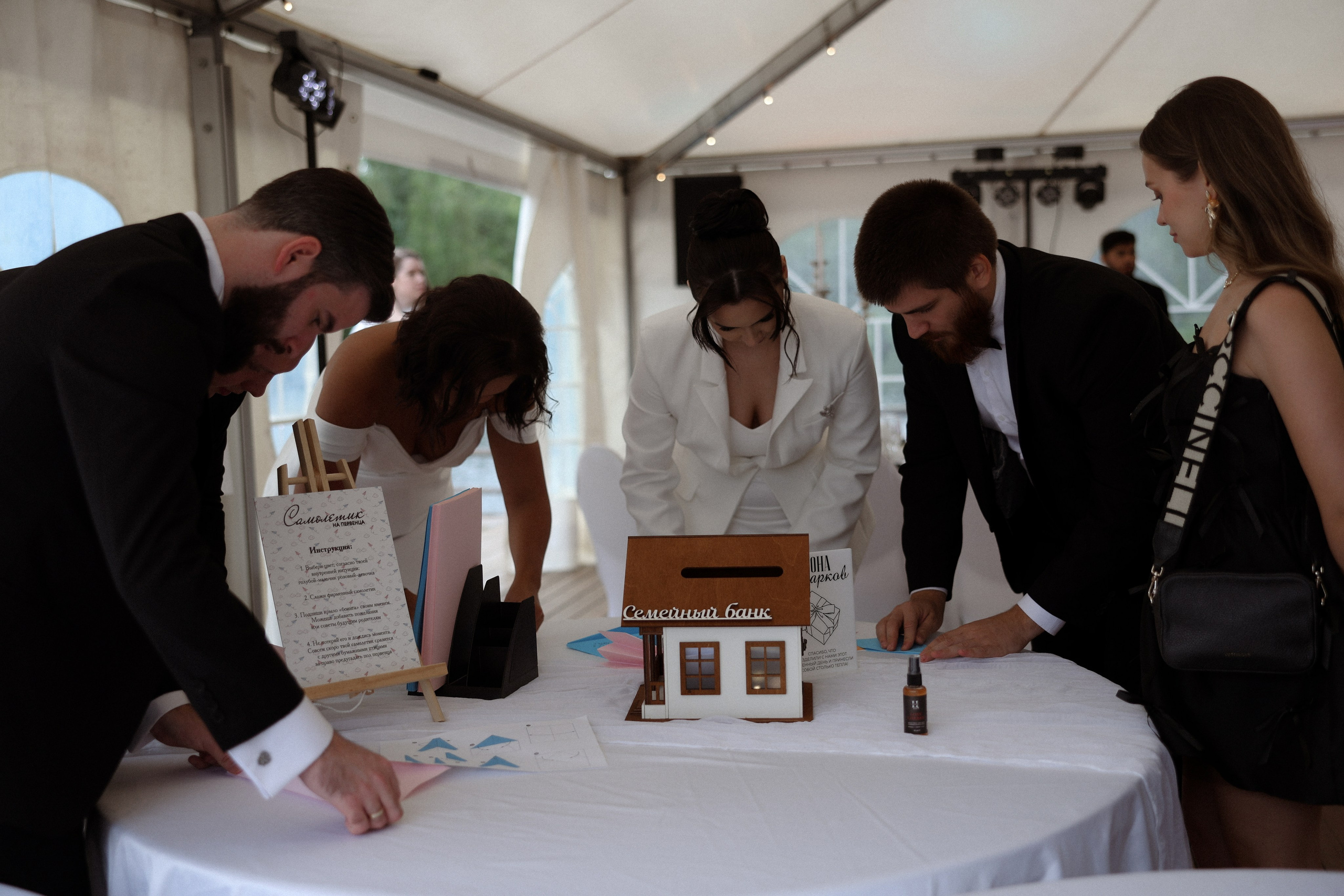 «Магия выставленного света» — Анна и Милан. Свадебный и семейный фотограф в Москве Ломова Ирина