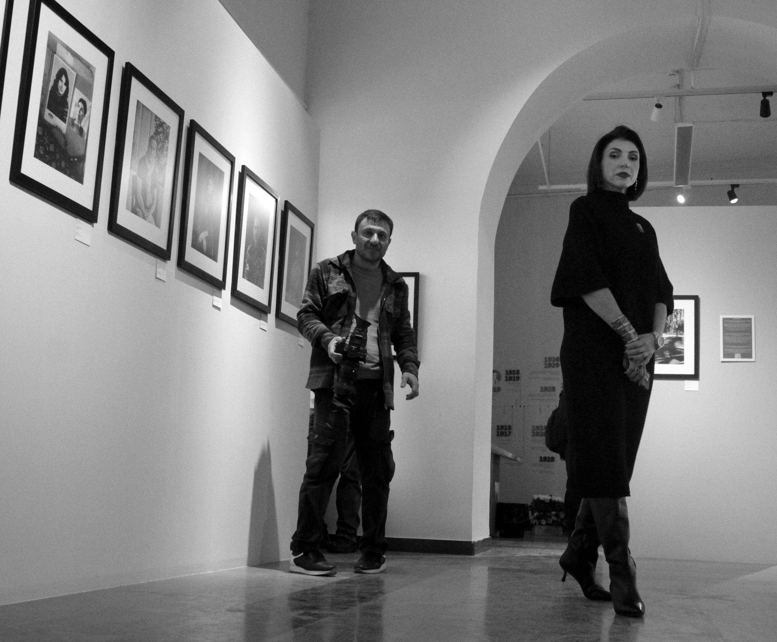 Выставка в г. Гюмри, Армения. Фоторепортаж  Д. Несмелова. Арт-фотограф Ксения Якутович