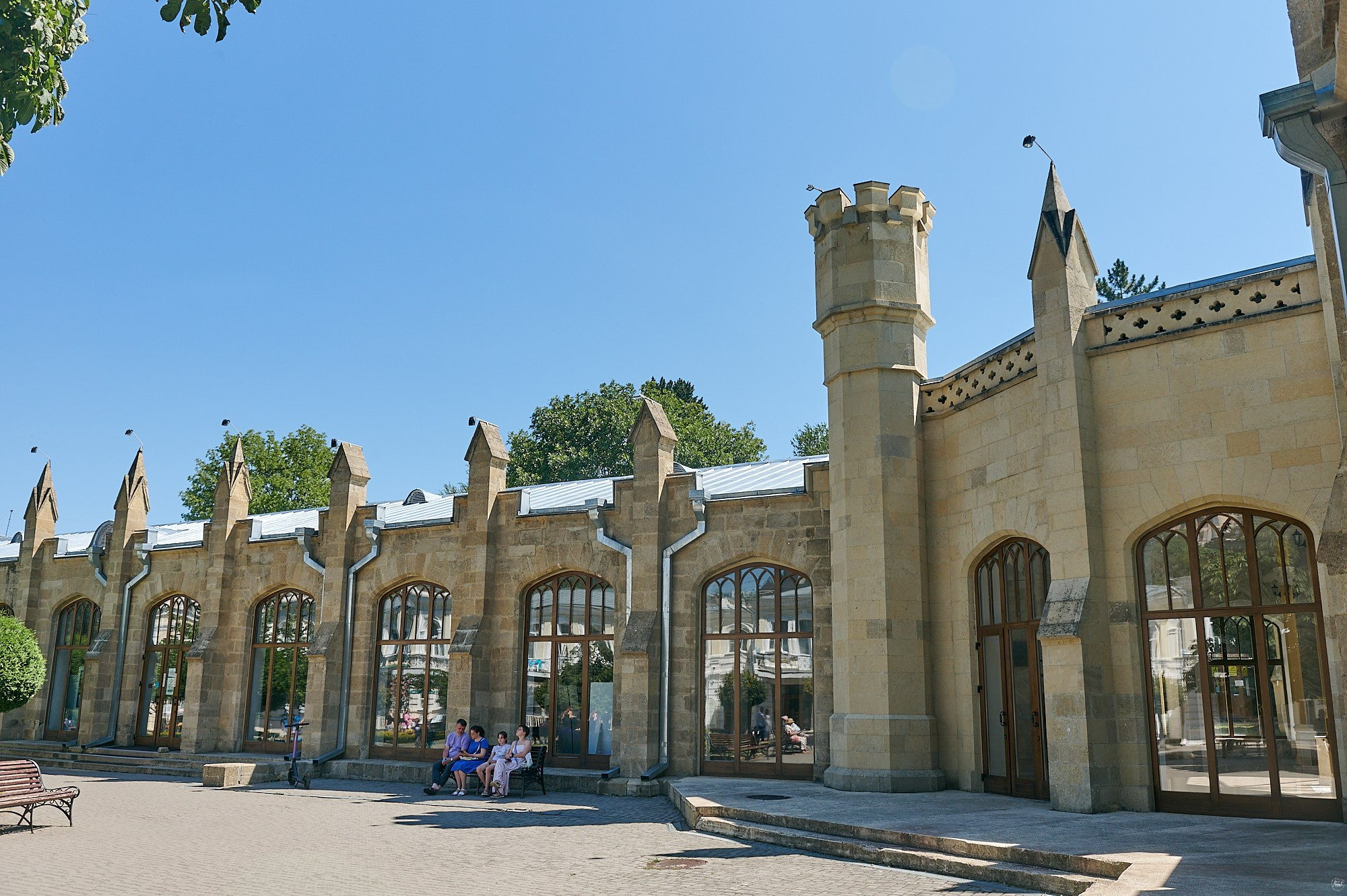 Кисловодск, Россия. Август 2024. Фотографии отовсюду и обо всем