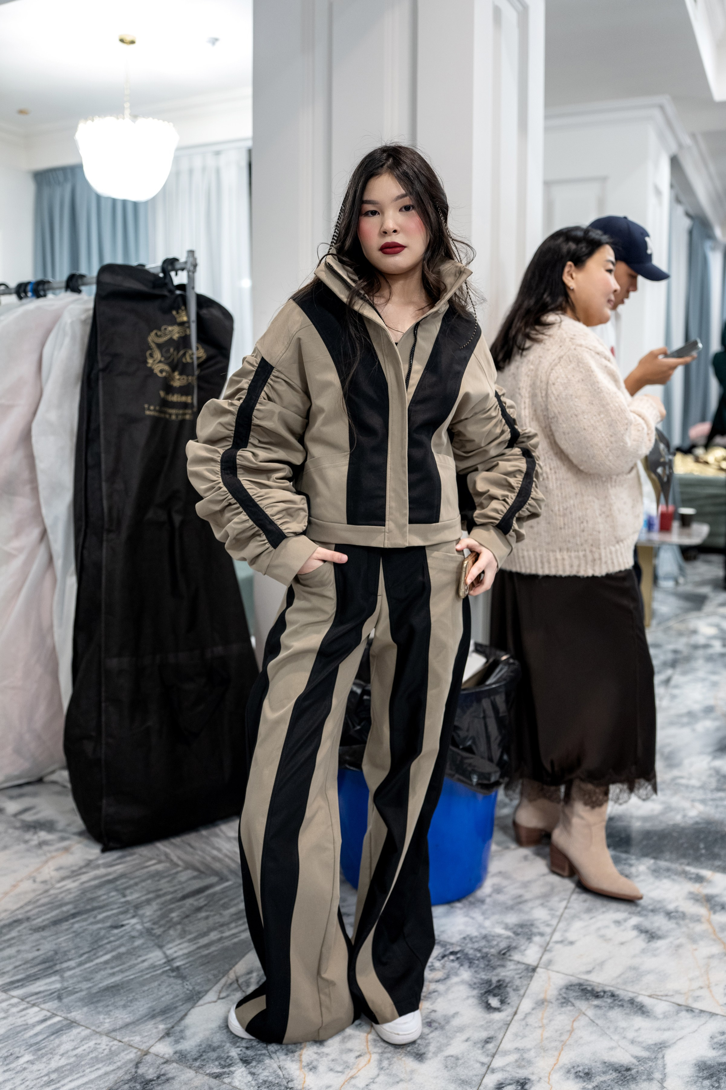 Backstage. Сайт Алматинского НЮ АРТ, будуар и фэшн фотографа Дениса Карпенко