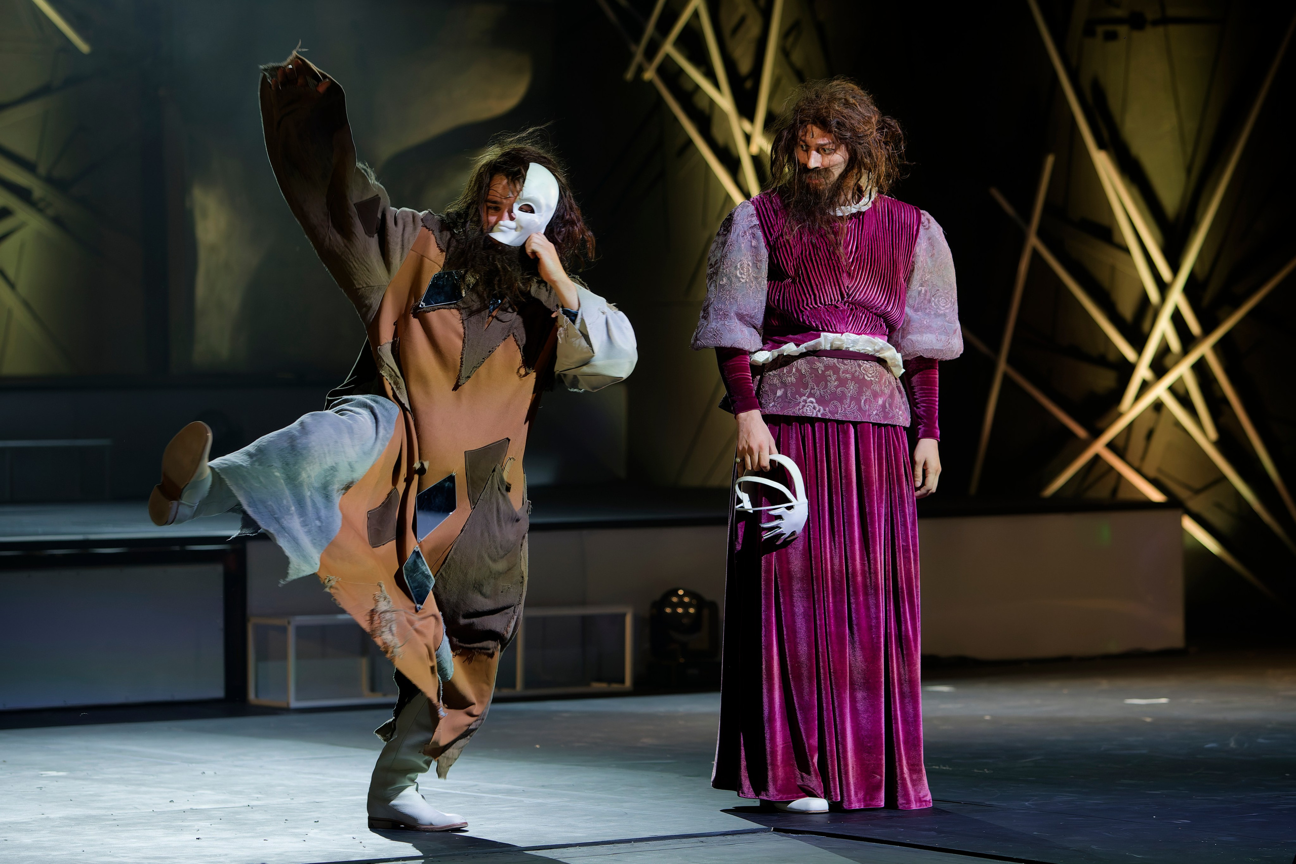 Спектакль «Любовь к трем апельсинам». Кутузов Евгений Фотограф в Южно-Сахалинске