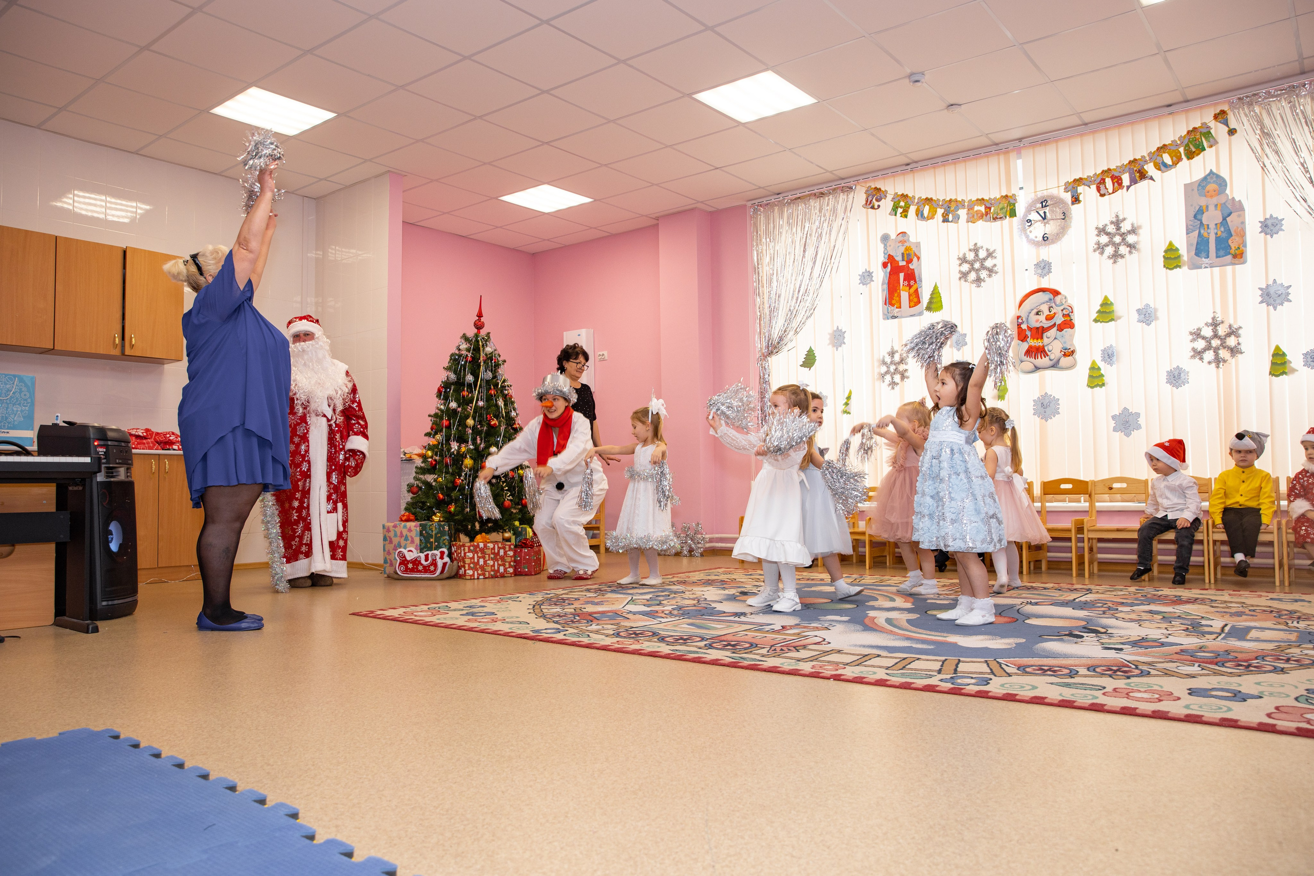 Новогодний утренник Полисадик. Фотограф в Железнодорожном и Балашихе