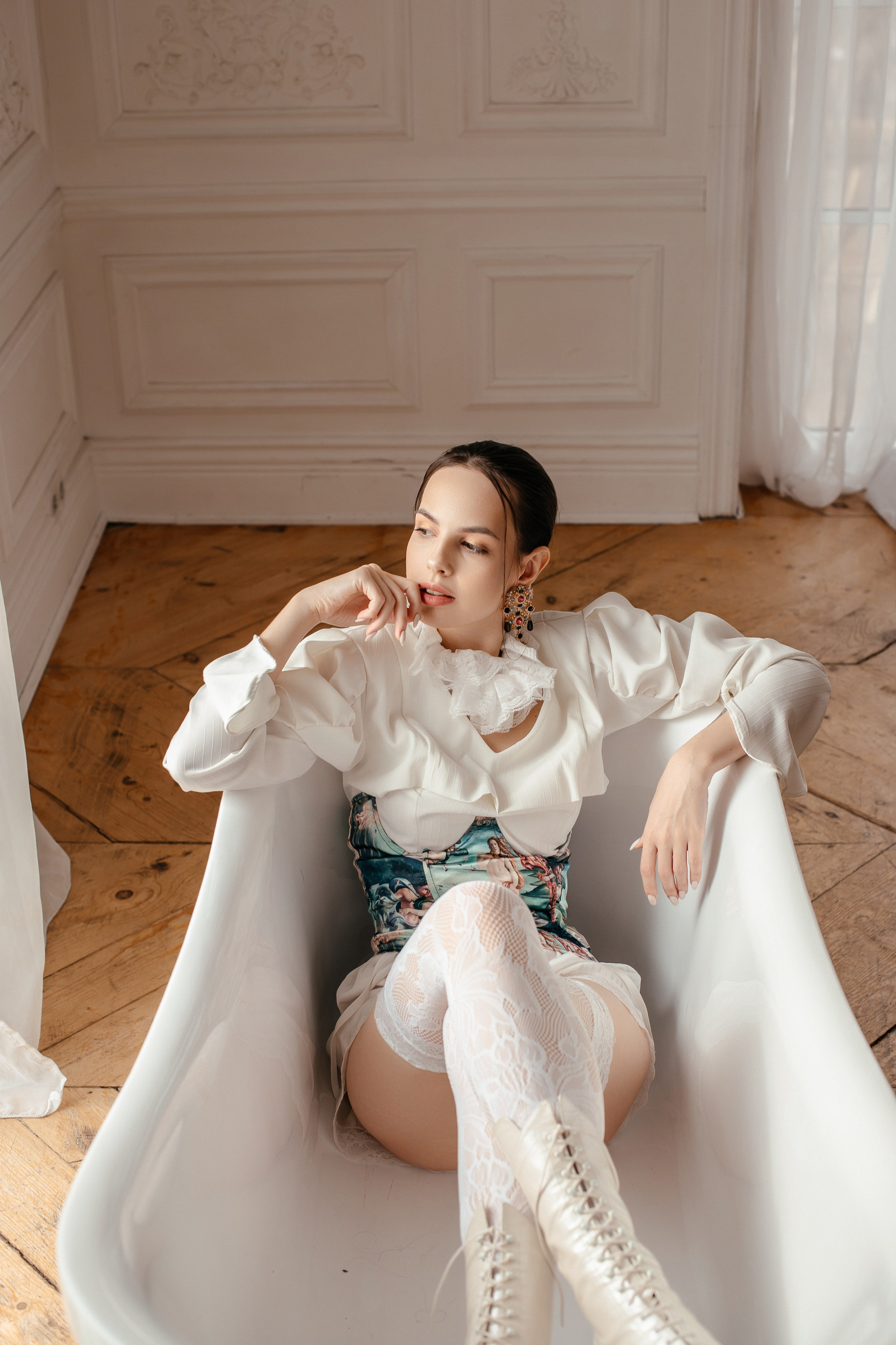 Фотостудия ART-PLACE FACTURA — зал Романов. Elena Sova — семейный и женский фотограф в Санкт-Петербурге