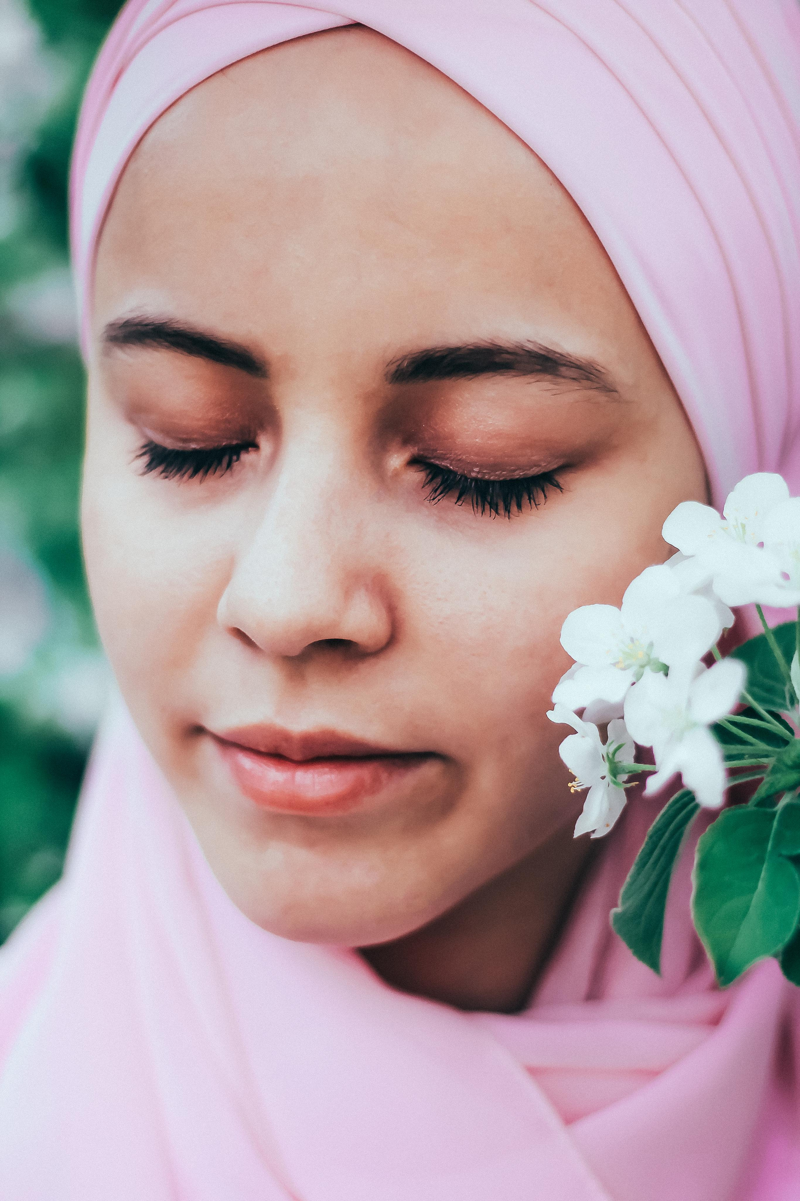 Аделя в цветении. Фотограф Сарбиназ Мустафина в Казани